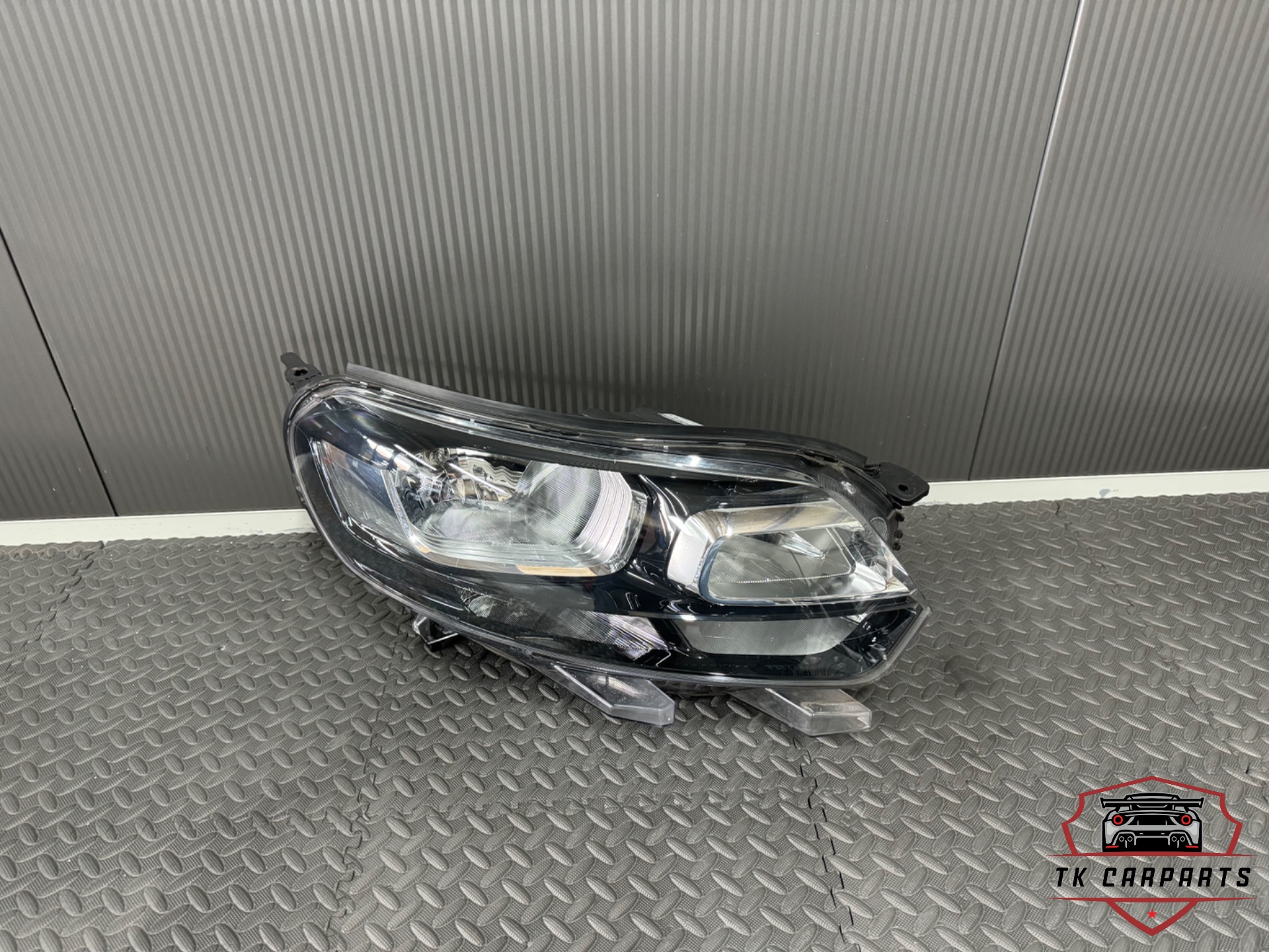 Opel vivaro/Citroen jumpy expert koplamp 9808567680