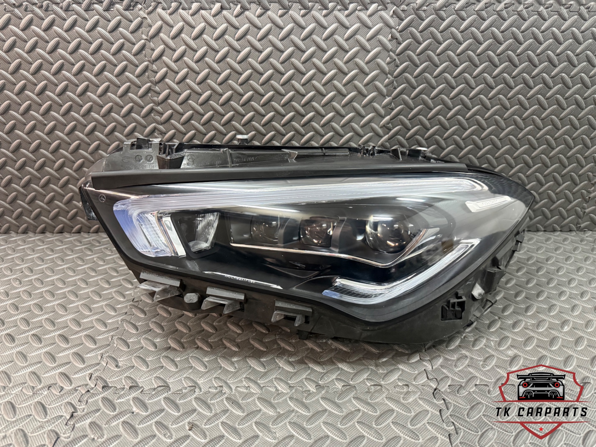 Mercedes CLA W118 Multibeam LED Scheinwerfer links A1189068900