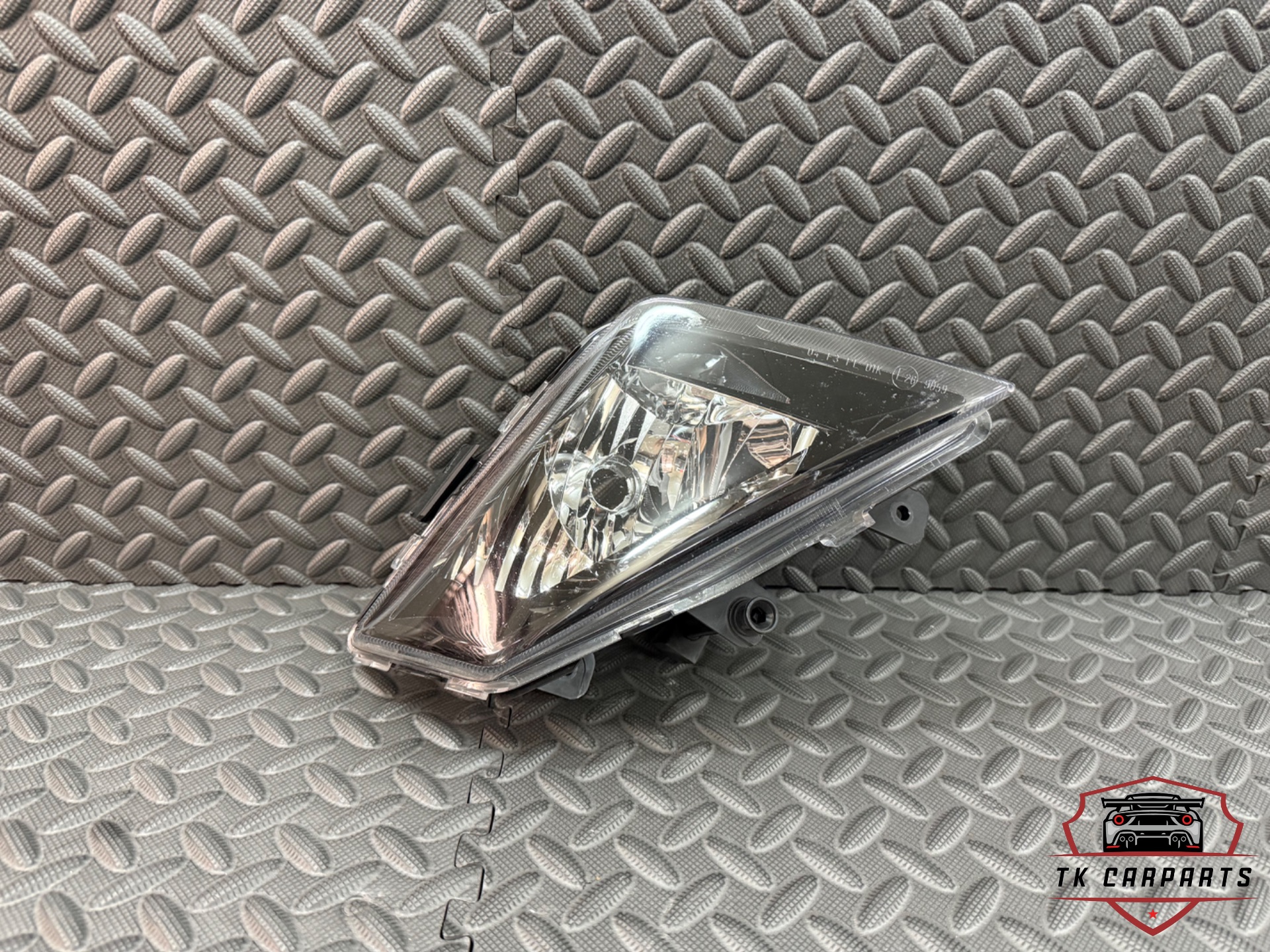 Seat ibiza 6f fog lamp right 6f0941702a