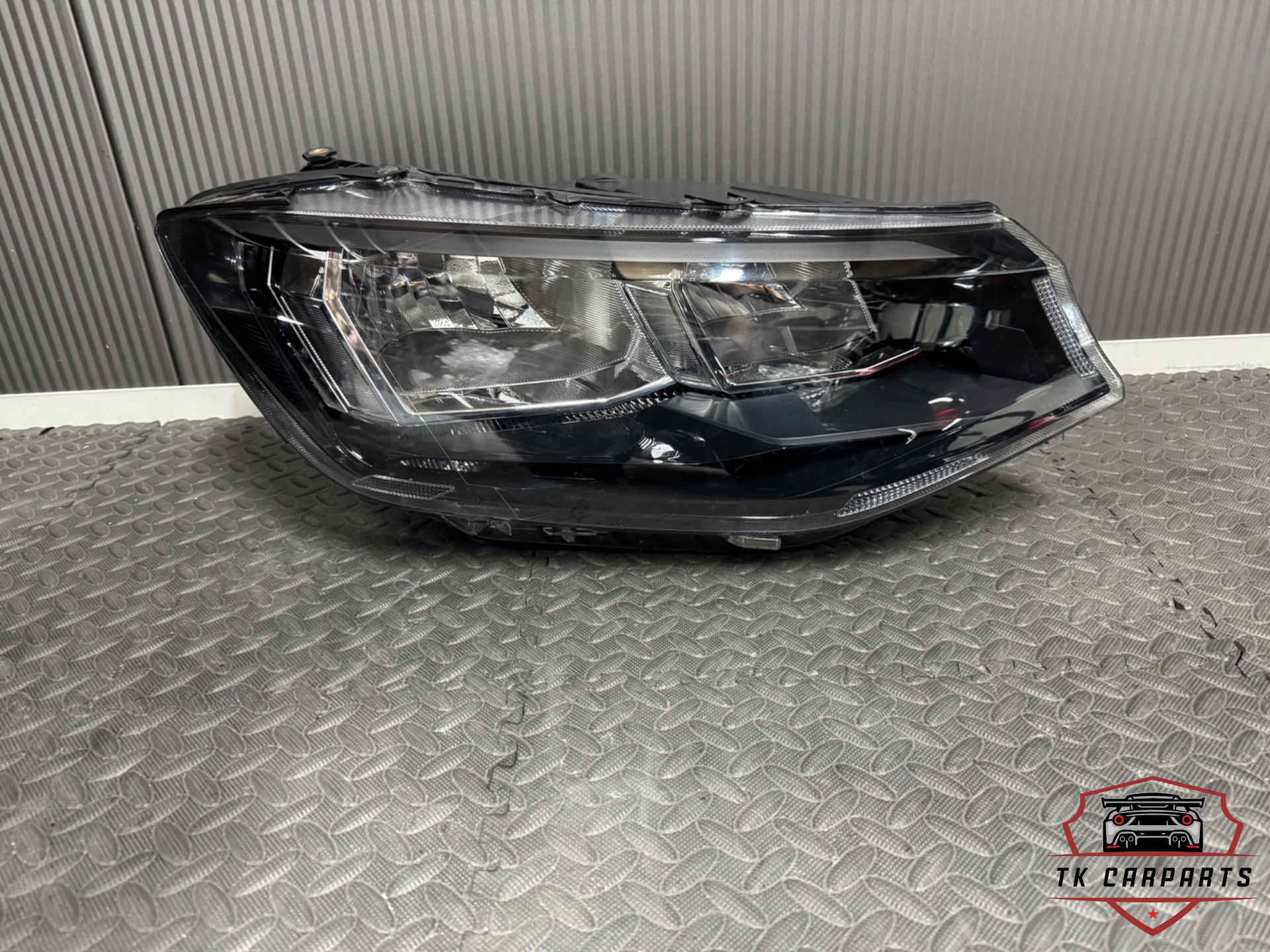 Volkswagen Caddy 2k8 Halogenscheinwerfer R 2k8941006d