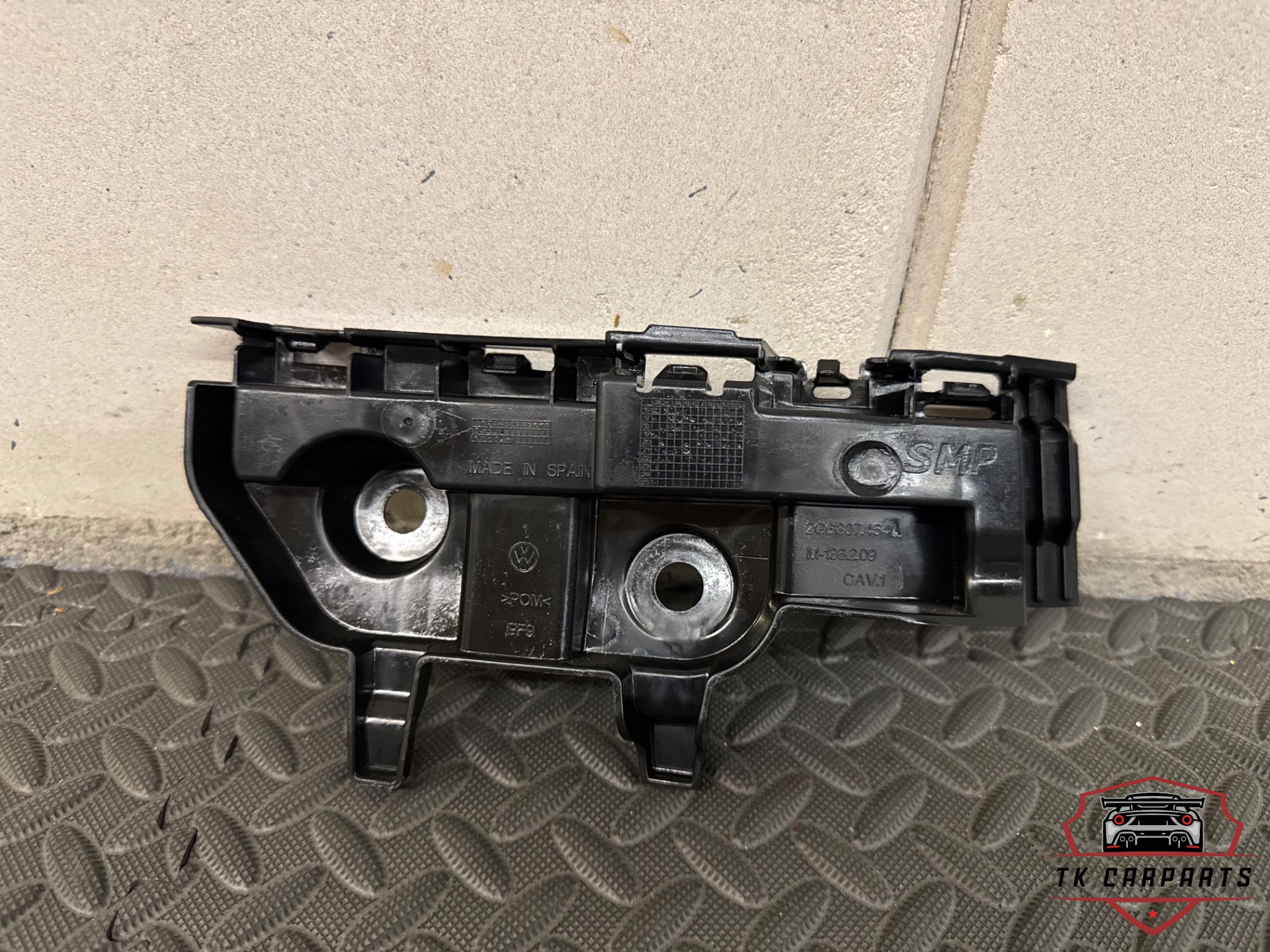New Volkswagen Polo 2G bumper guide RA