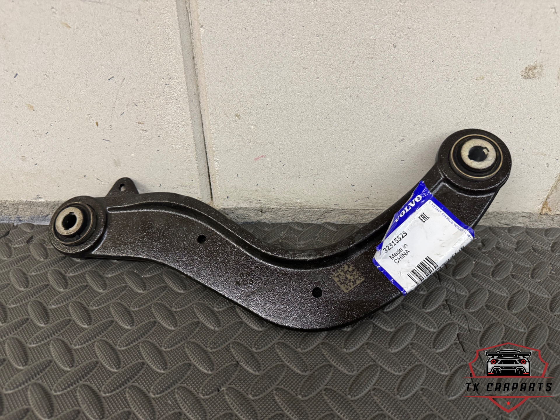 Neuer originaler Querlenker für Volvo xc40 32315525