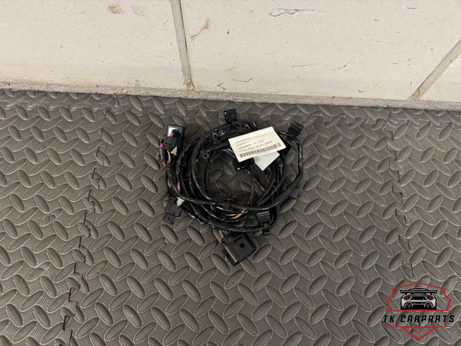 Volkswagen Polo 2G rear bumper pdc cable