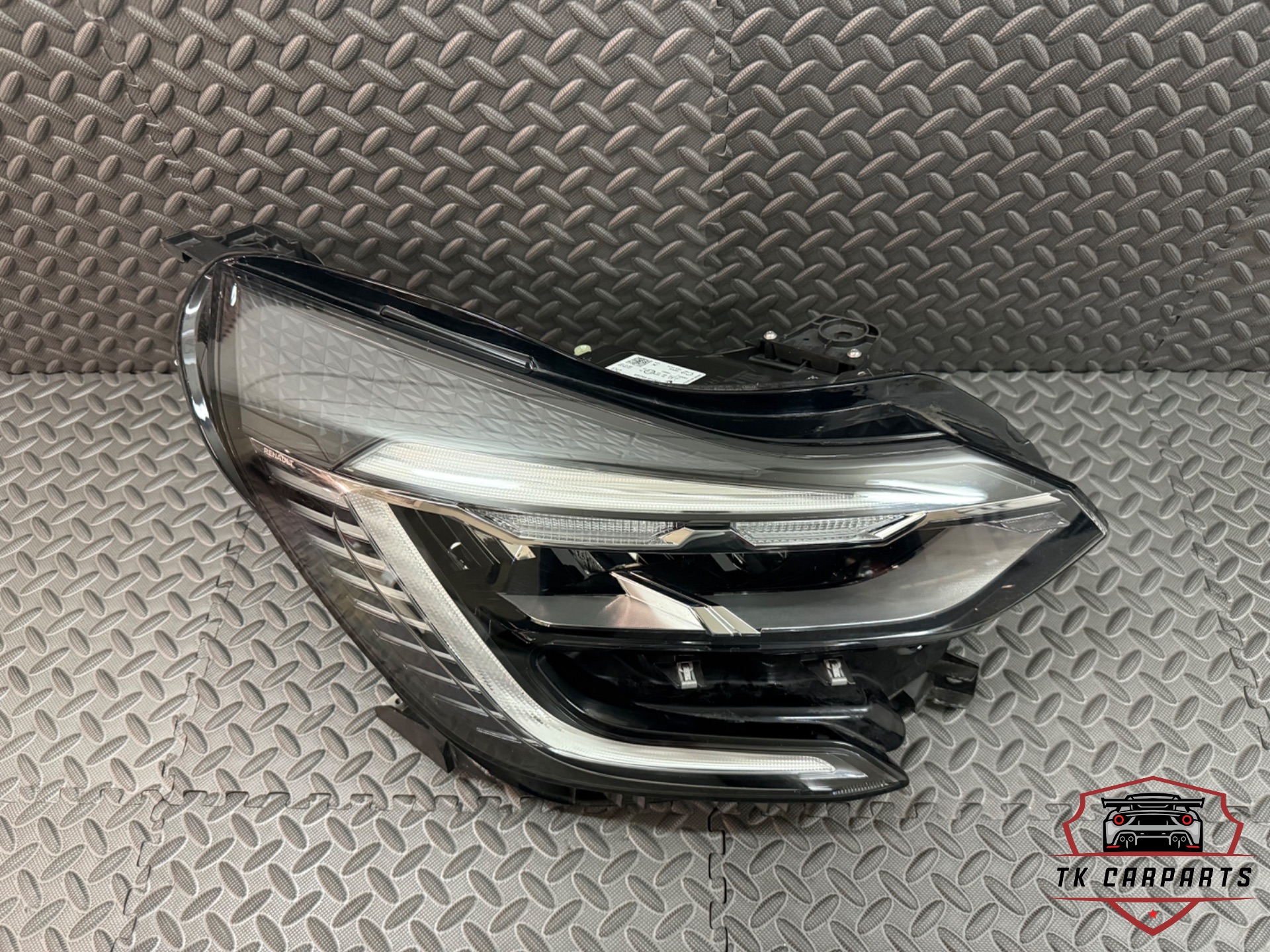 Renault Capture 2 Full led koplamp rechts 260104525R
