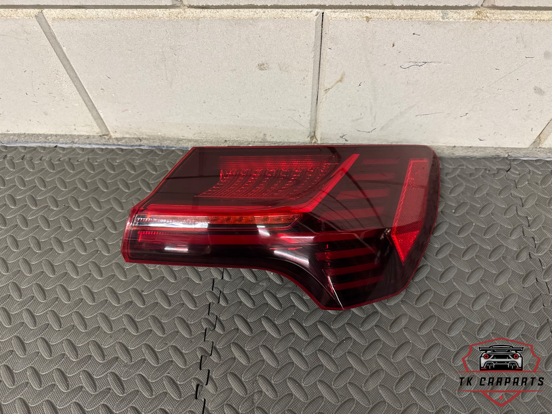 Audi E-tron 4k achterlicht rechst 4ke945092b