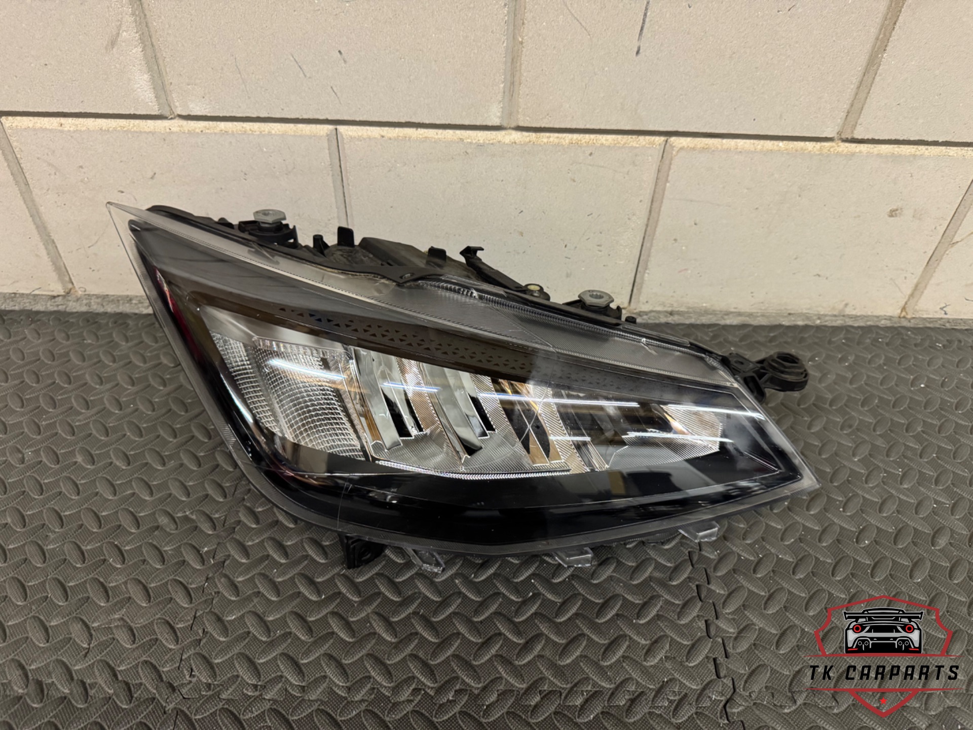 Phares à LED pour Seat Ibiza 6F / Arona facelift 6F1941006E