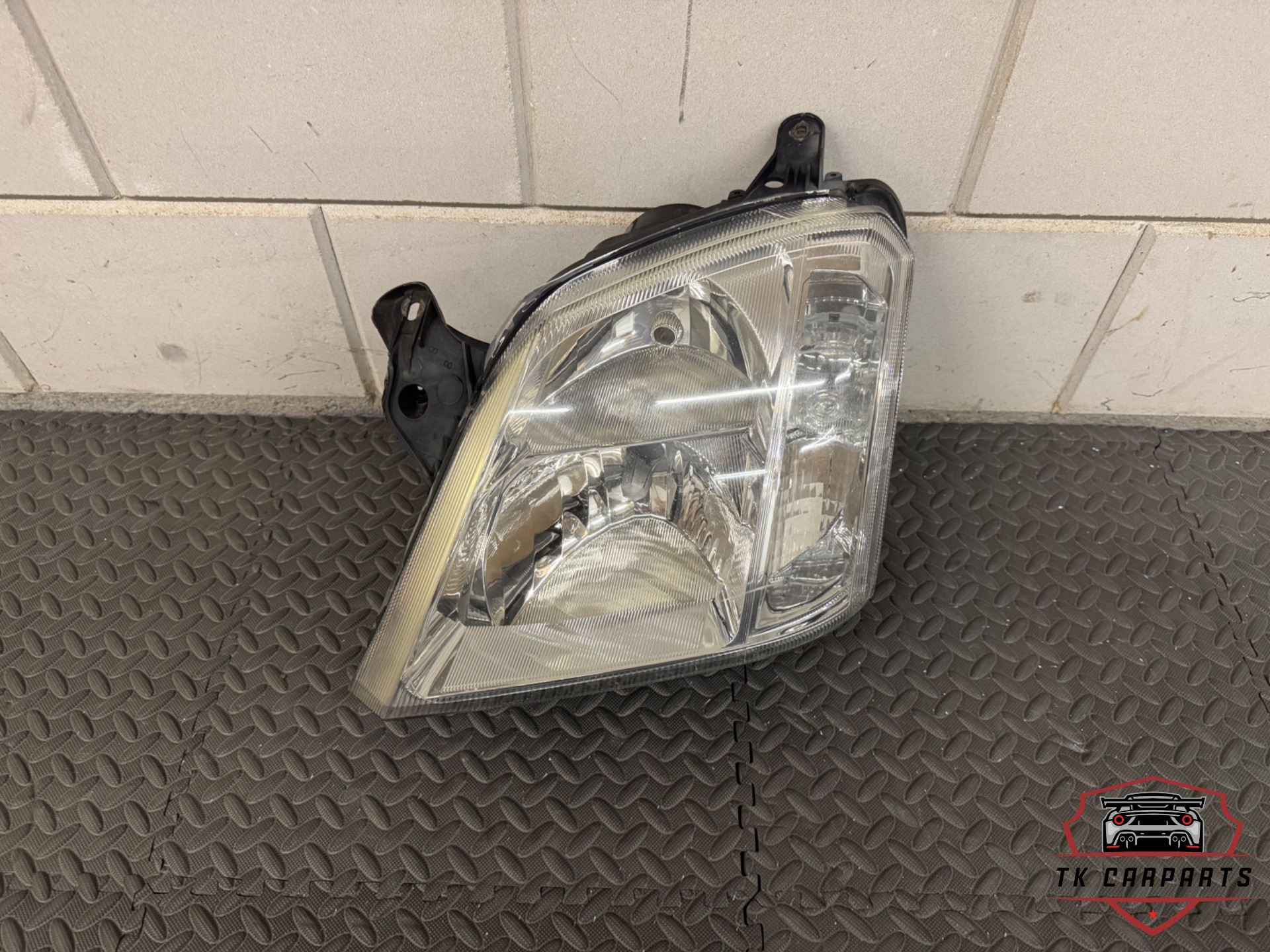 Opel meriva koplamp links 93321052