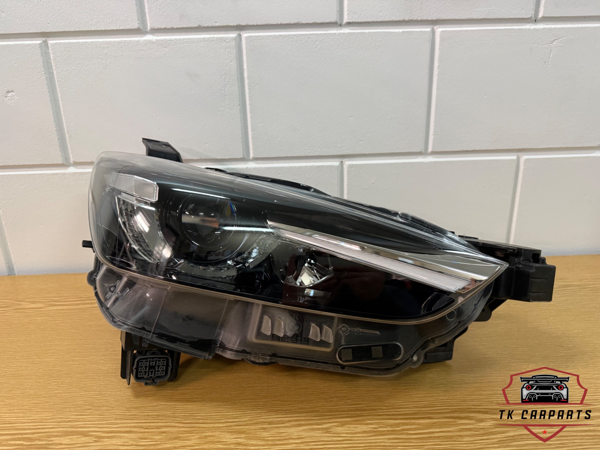 Mazda cx3 cx-3 led koplamp rechts D10e-51030