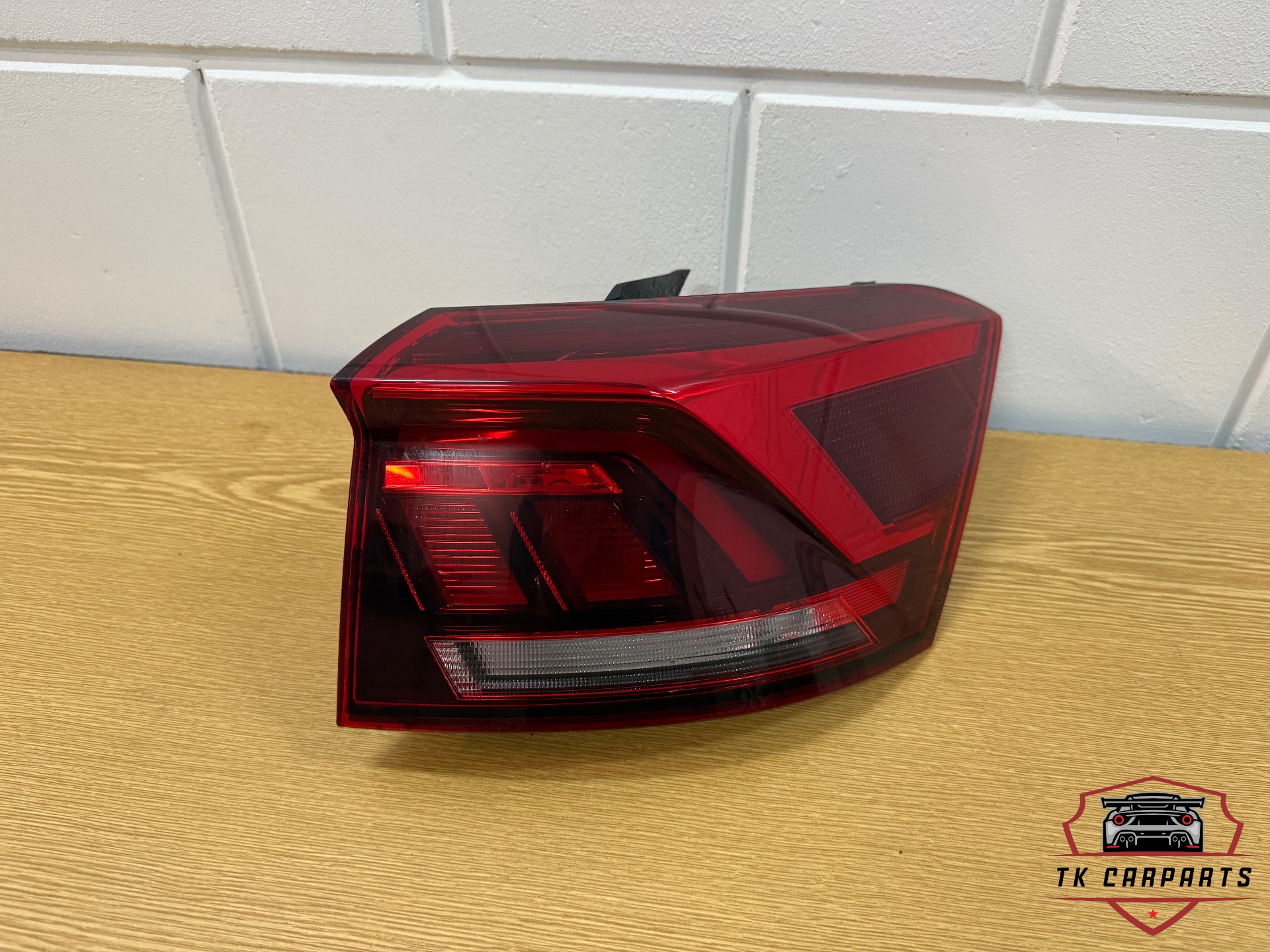 Volkswagen T-roc rear light right 2ga945096a