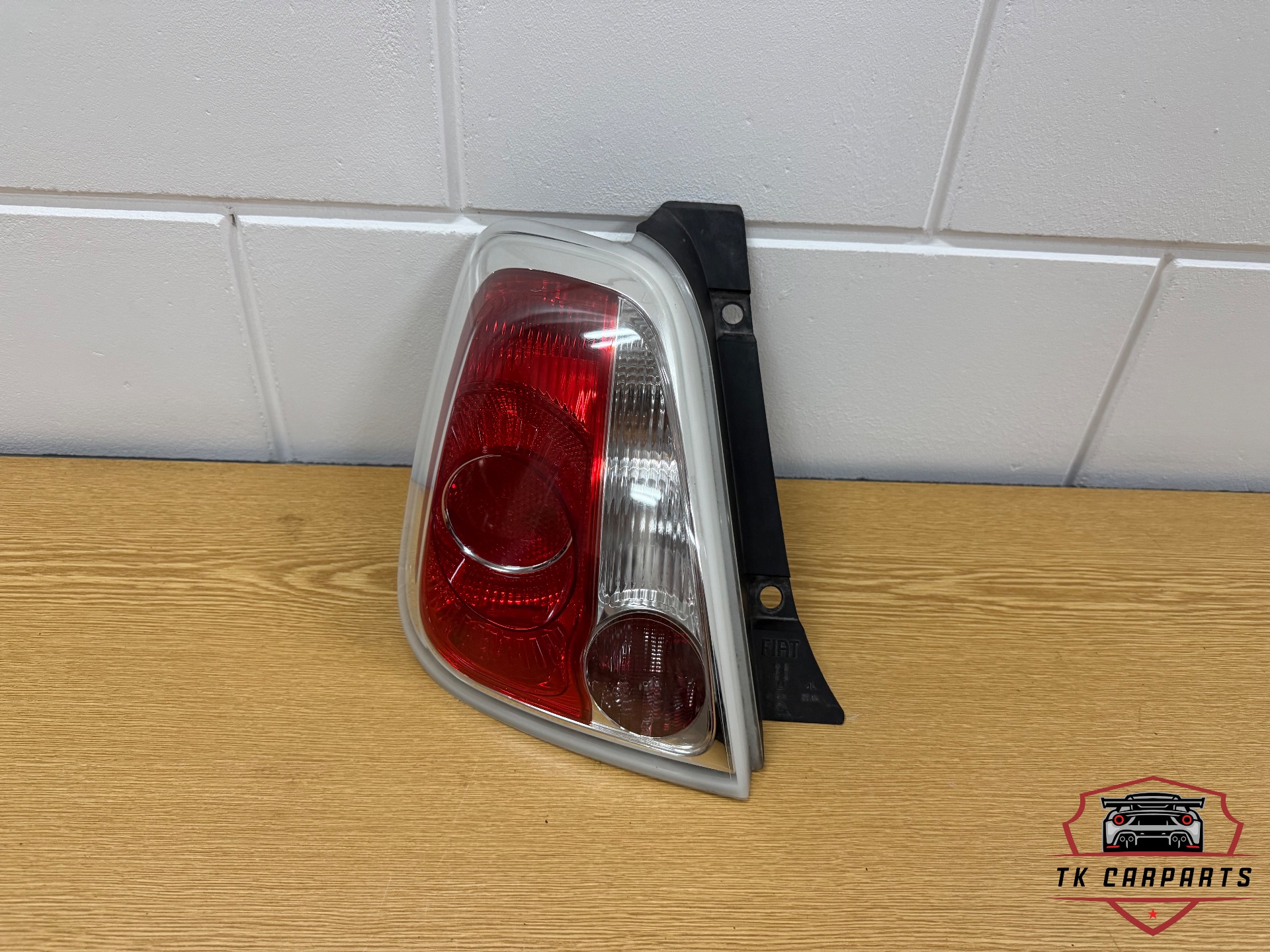 Fiat 500 achterlicht links orgineel