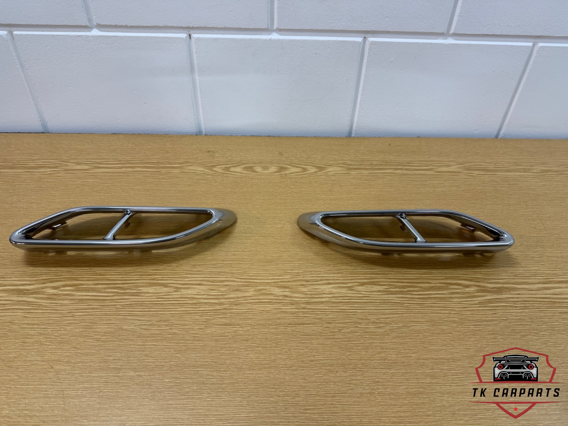 Volkswagen Polo 2G R-line diffuser exhaust trim