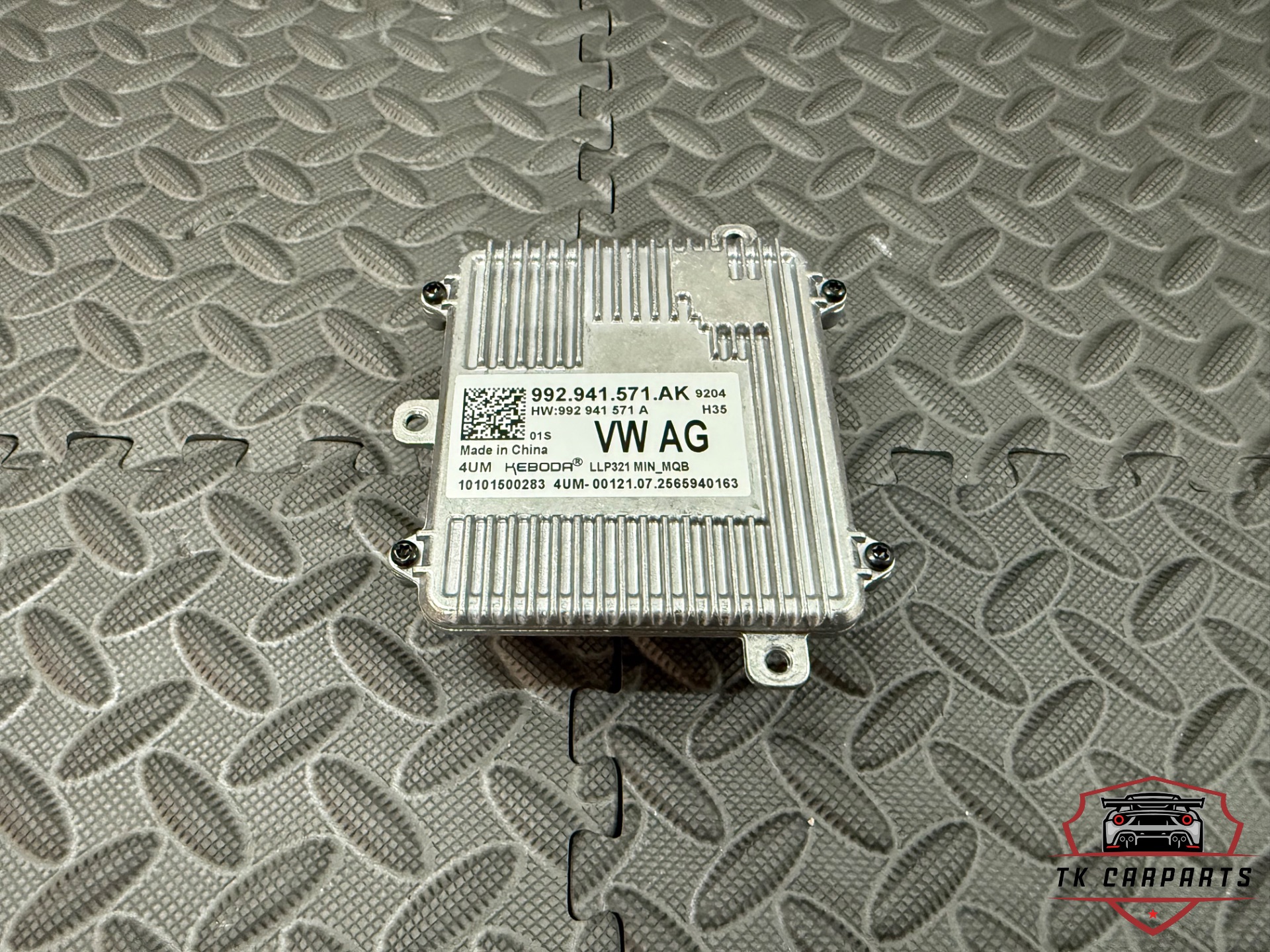VAG headlight module 992941571ak