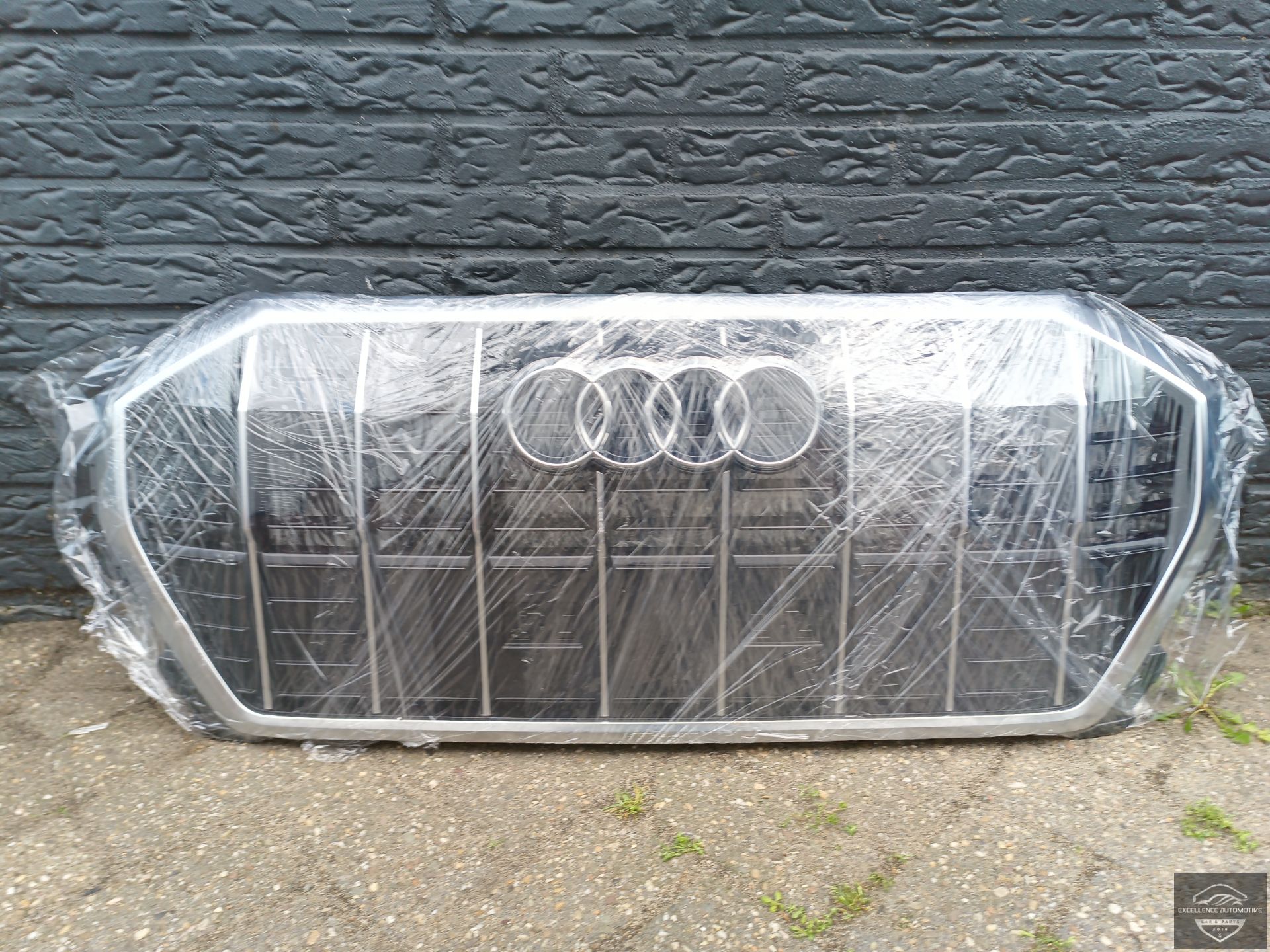 Audi Q3 83A 2019-2024 S-Line Grille Grill 83A853651E Origineel