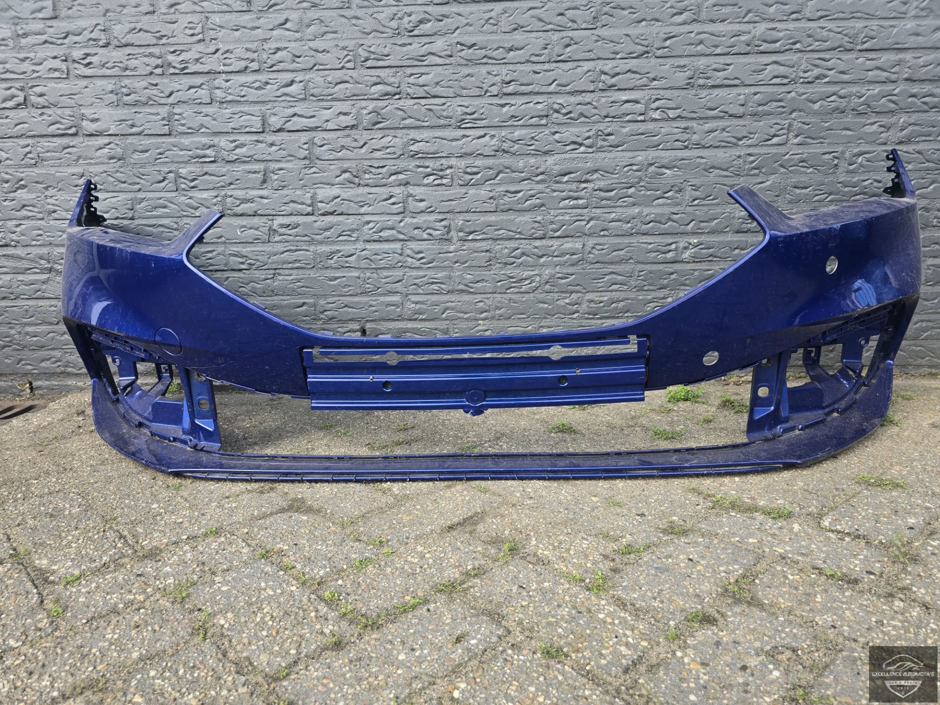 Seat Cupra Leon 5FA 2020-2024 Frontstoßstange Stoßstange 6xPDC Original!