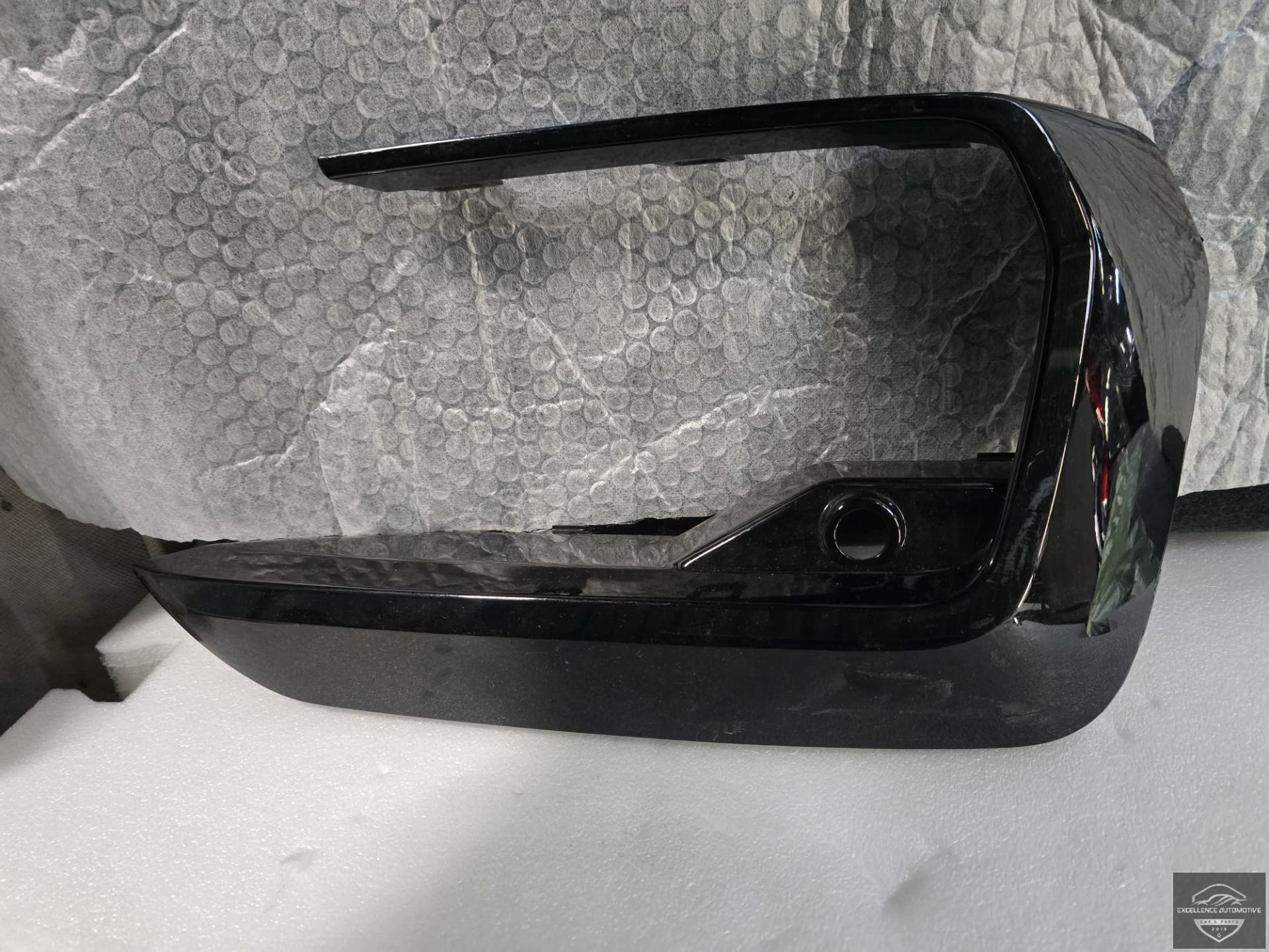 VW Touran 5T 5TA R-Line Voorbumper Rooster Rechts 5TA853666H