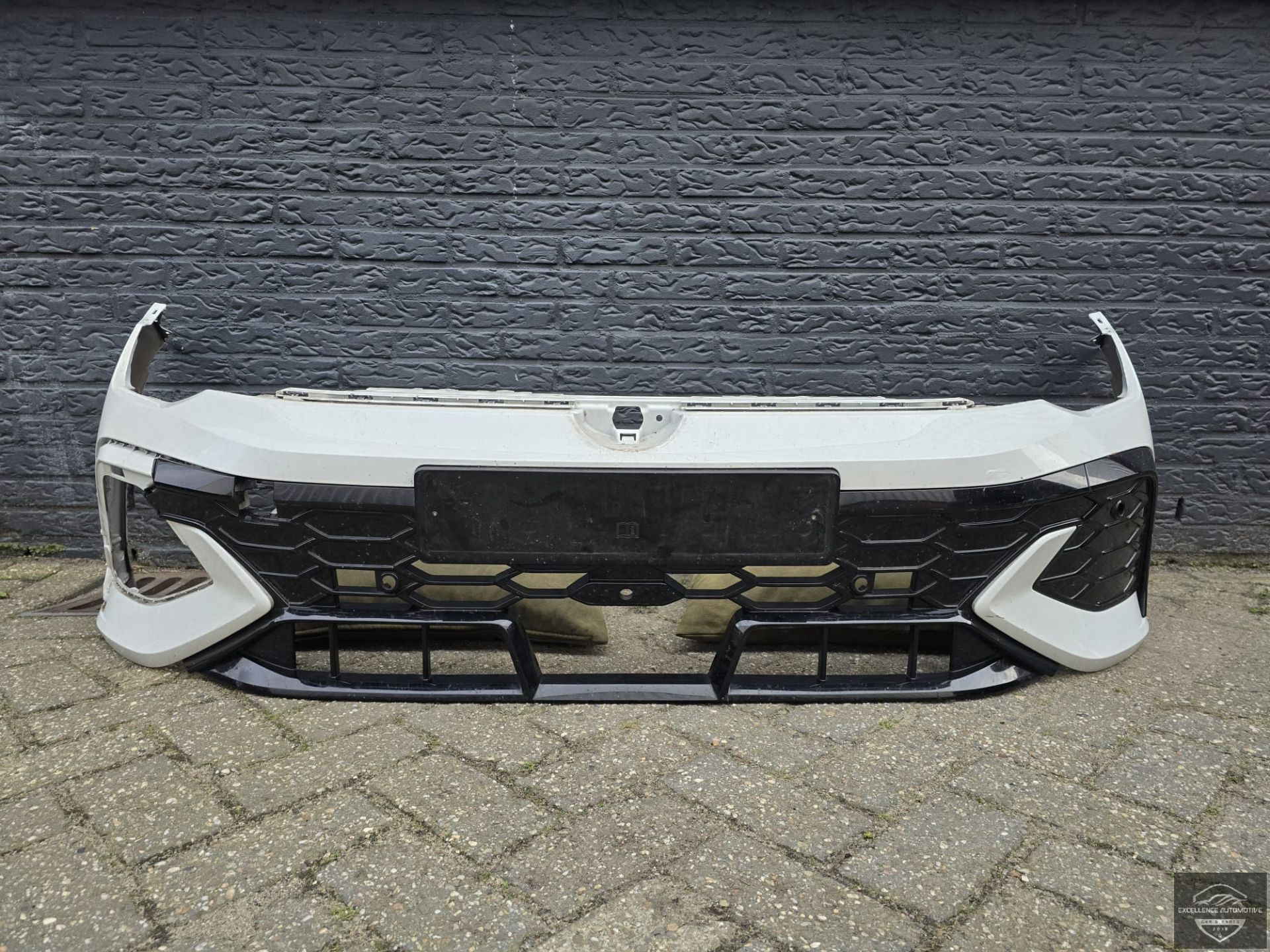 Pare-chocs avant VW Golf 8 GTI Clubsport Facelift 6xPDC Original !