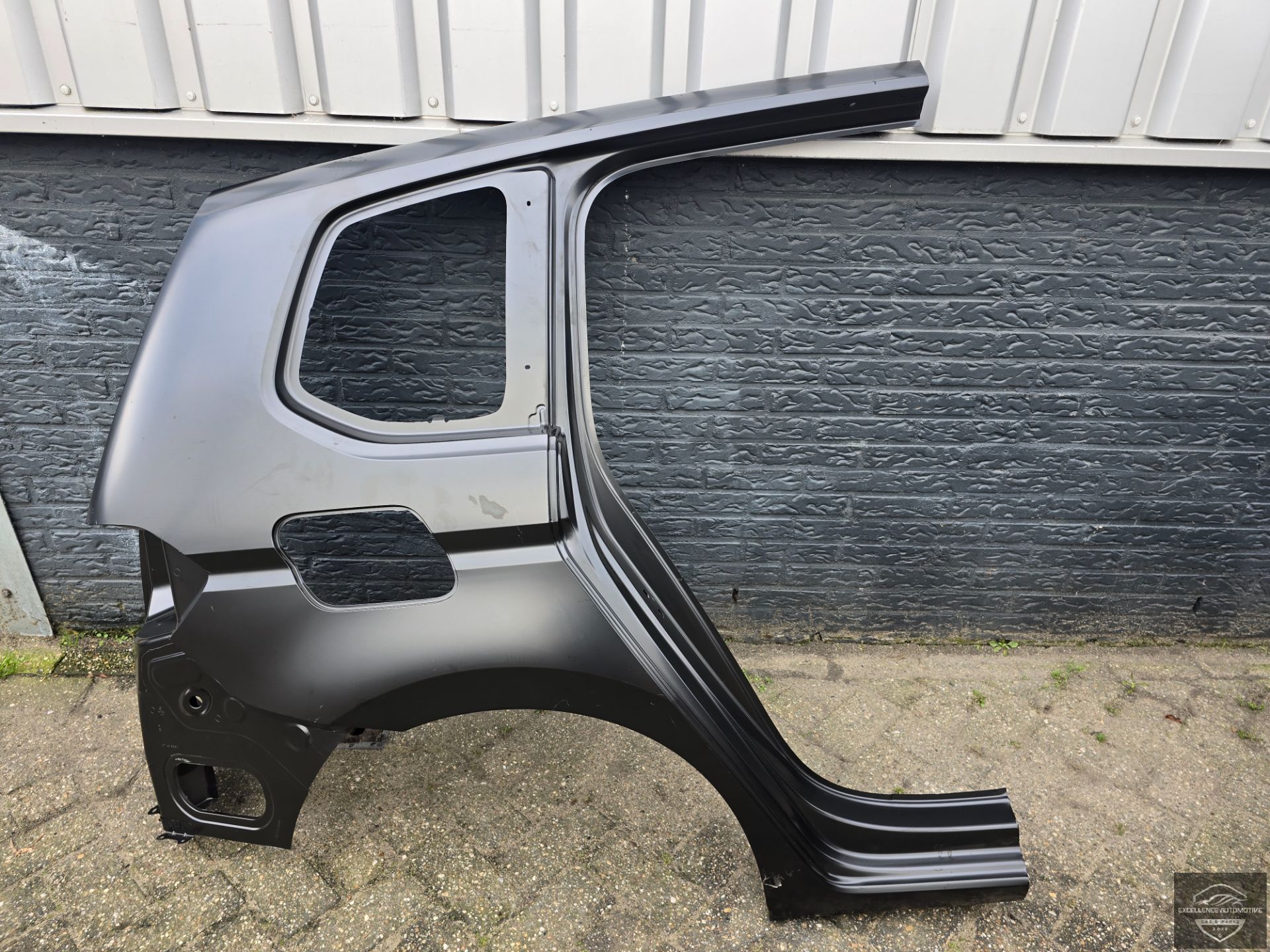 VW Touran 5T 5TA 15+ Rear Fender Cutting Part Right 5TA809844