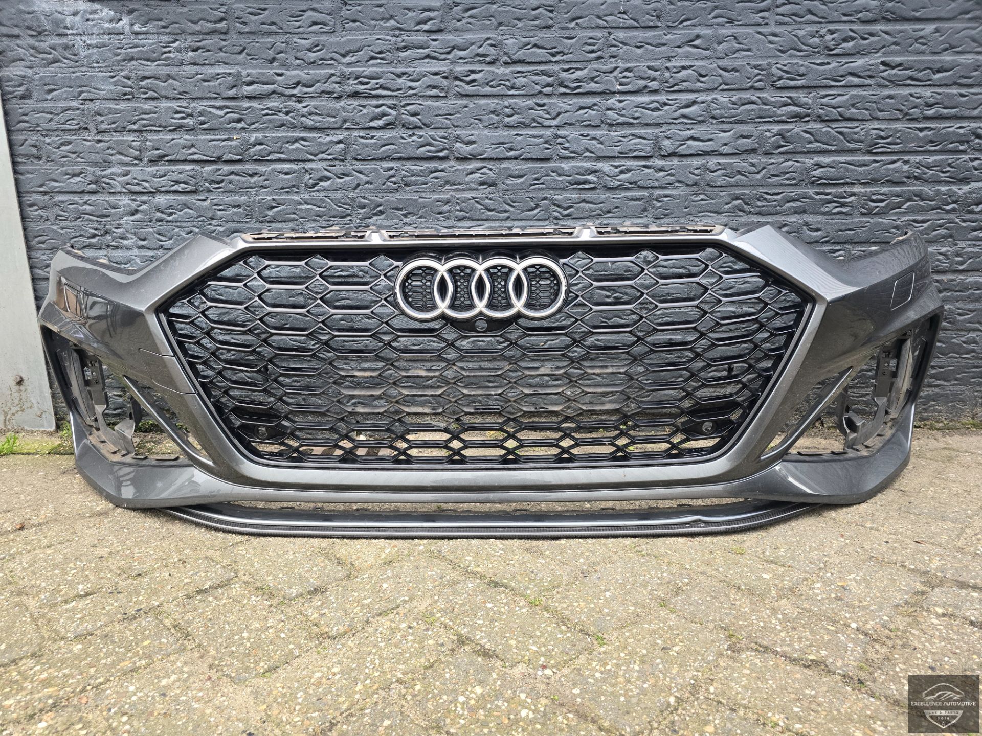 Audi RS5 8W Facelift Carbon Voorbumper Bumper 6xPDC KLS Origineel!