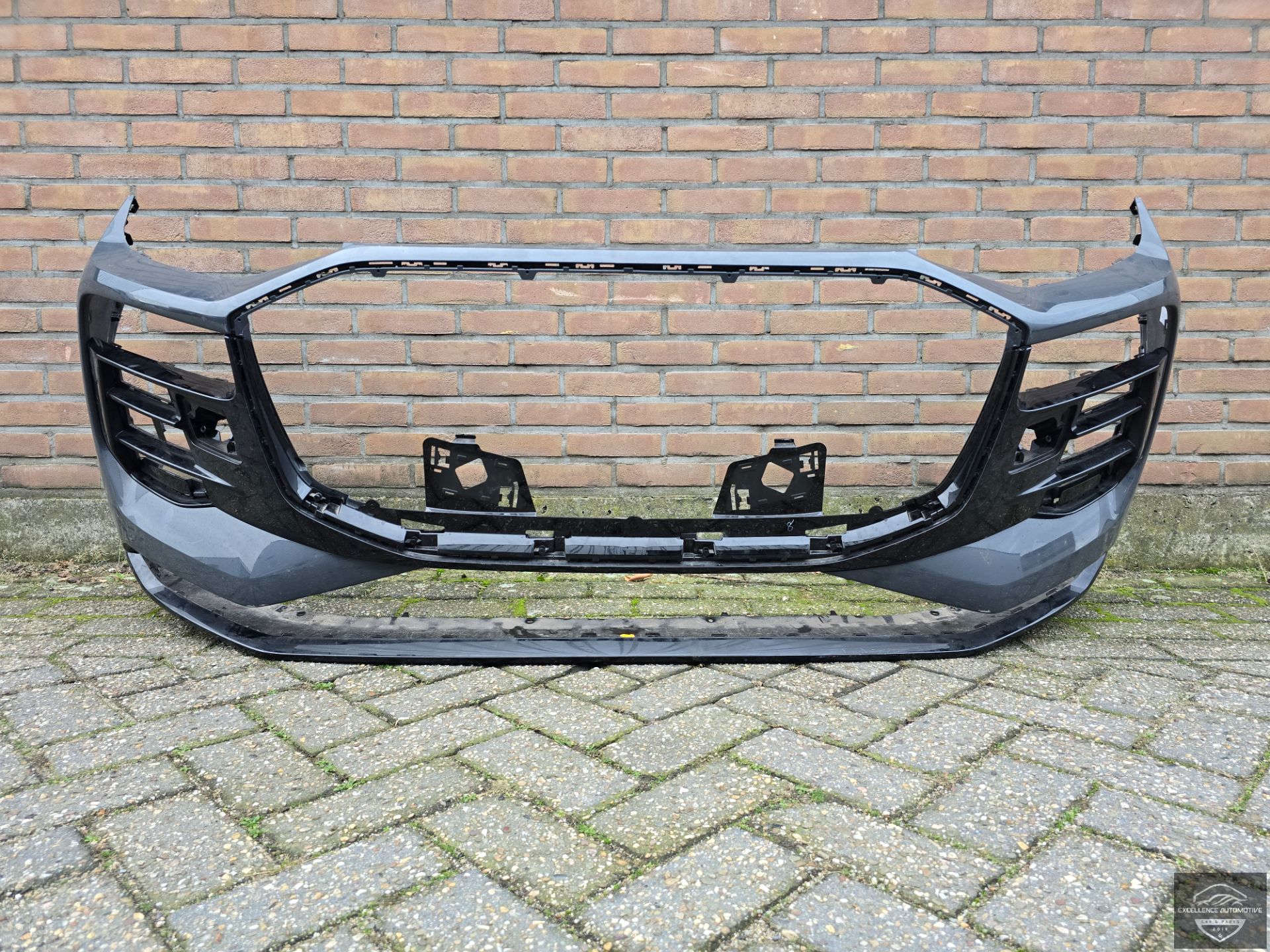Audi Q6 85H E-Tron 24+ Pare-chocs avant Pare-chocs 4xPDC Original !