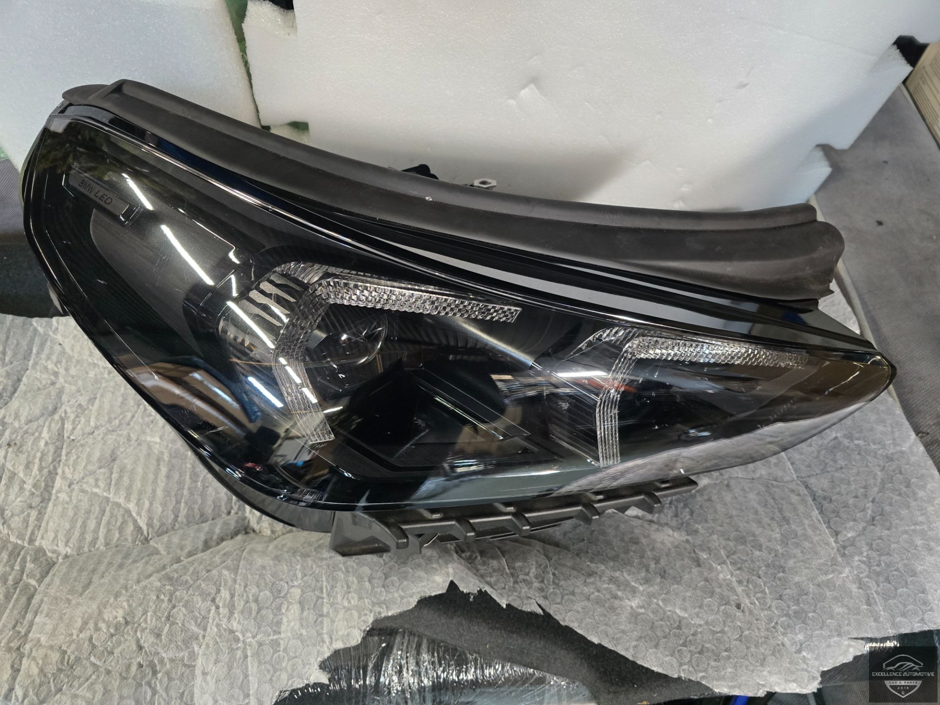BMW X1 U11 2022+ Full LED Headlight Right 5A9A236-02 5A9A23602