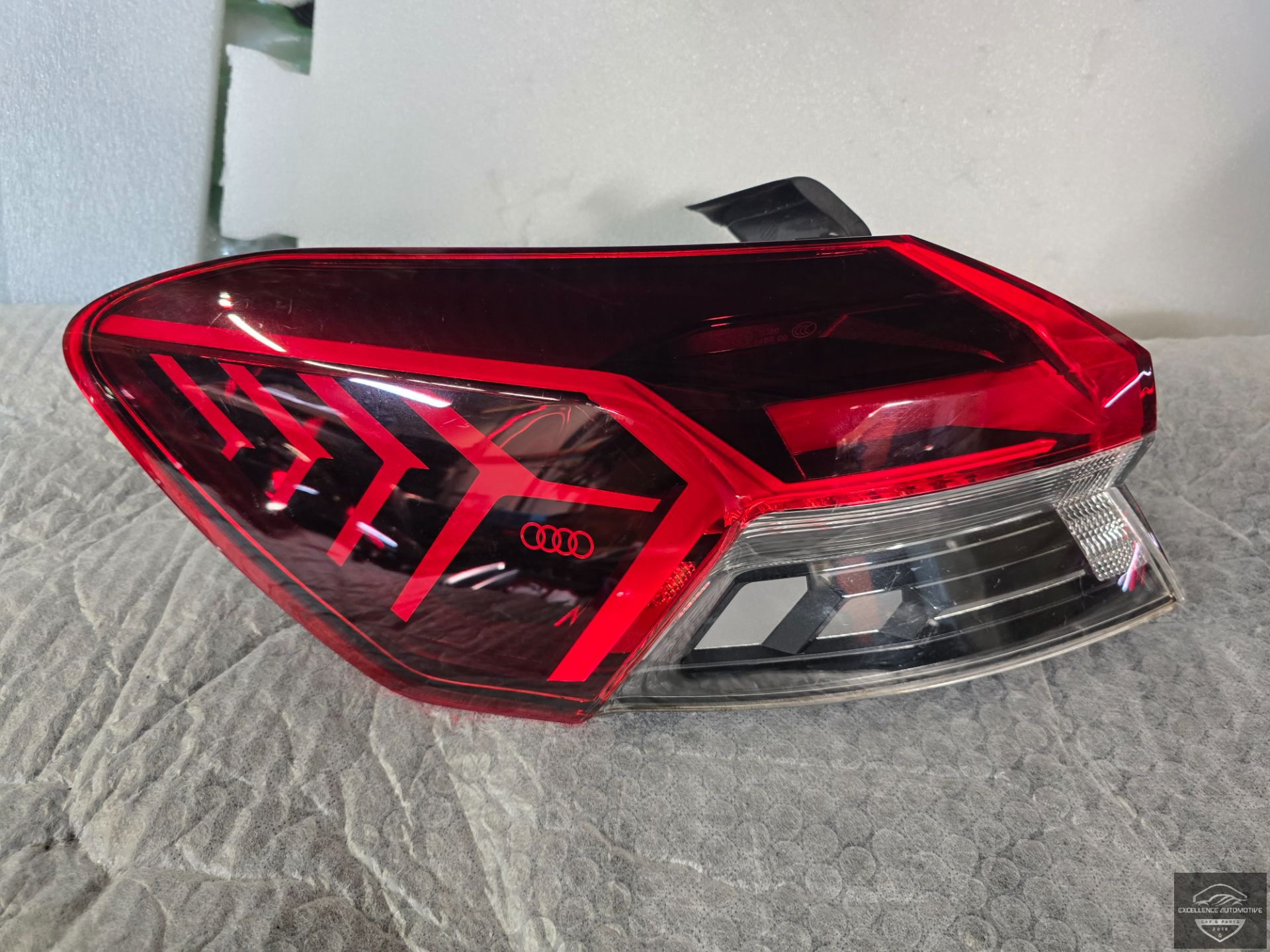 Audi Q4 E-Tron 2021+ LED Achterlicht links 89A945070