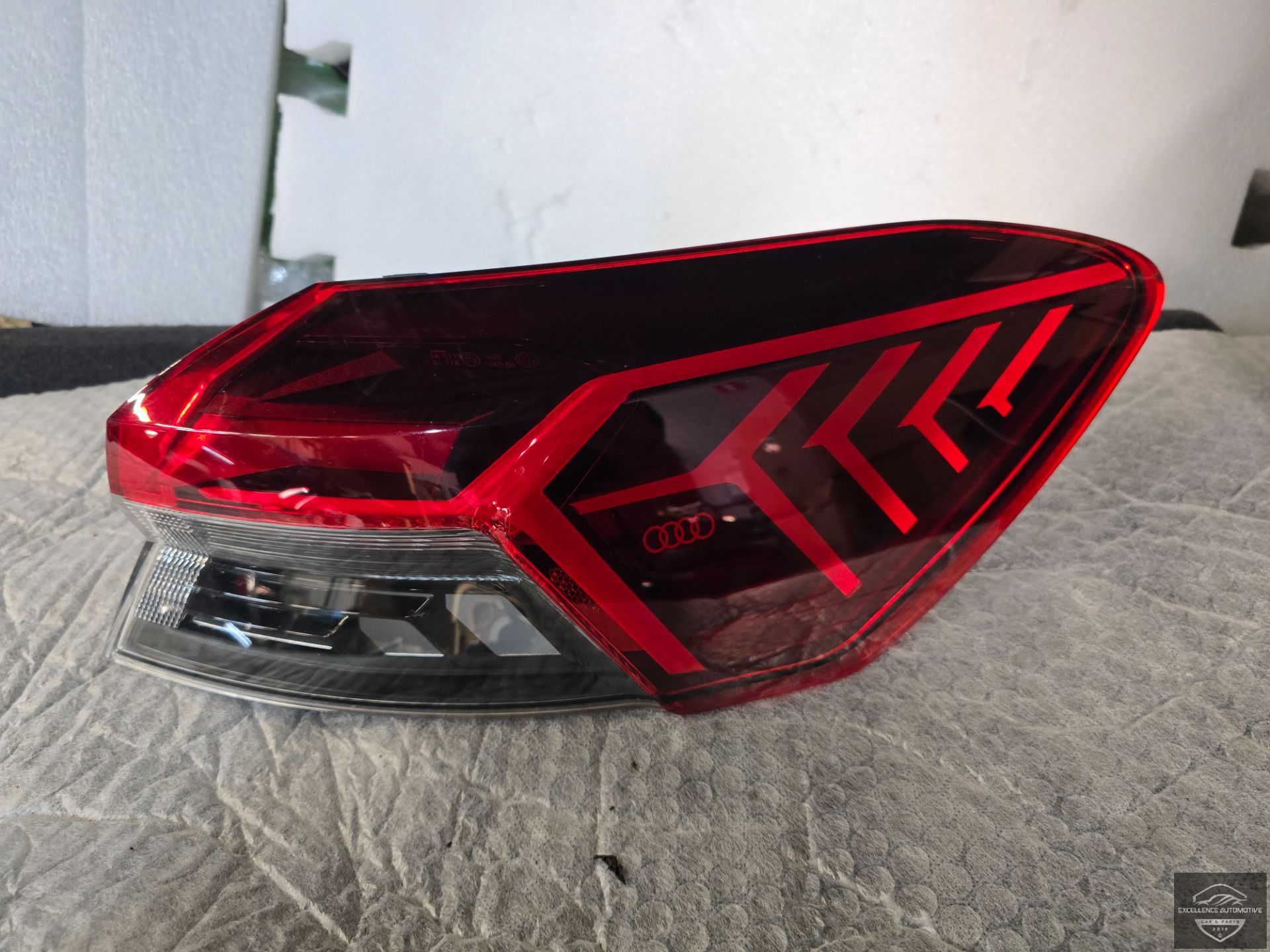 Audi Q4 E-Tron 2021+ LED Achterlicht rechts  89A945069