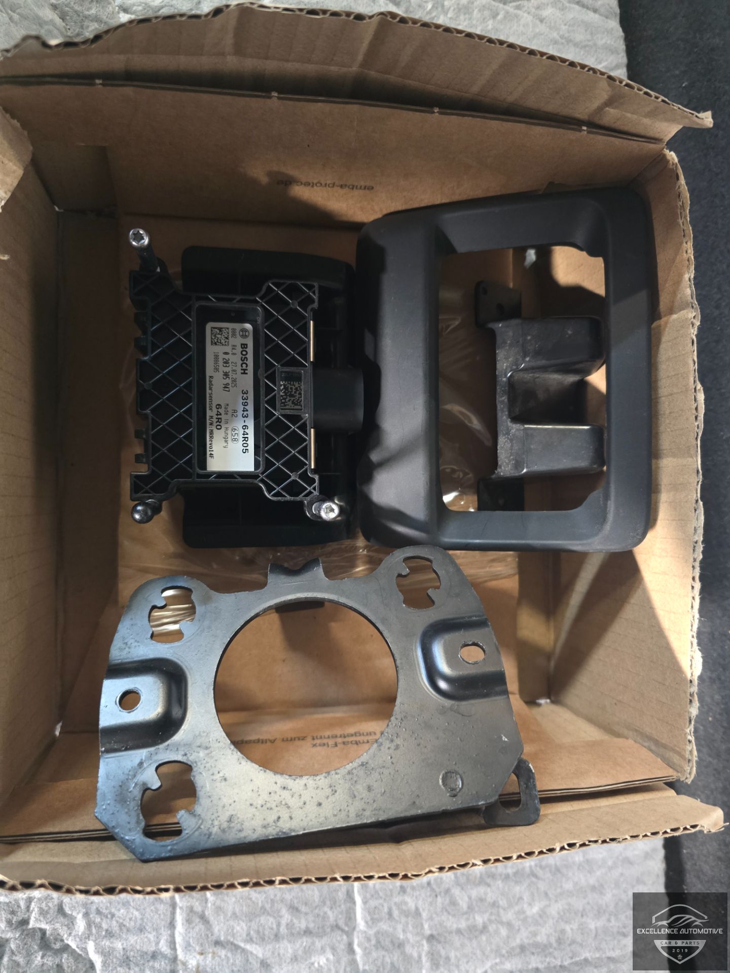 Suzuki SX4 2 2014+ ACC Radar Sensor + Holder 33943-64R05