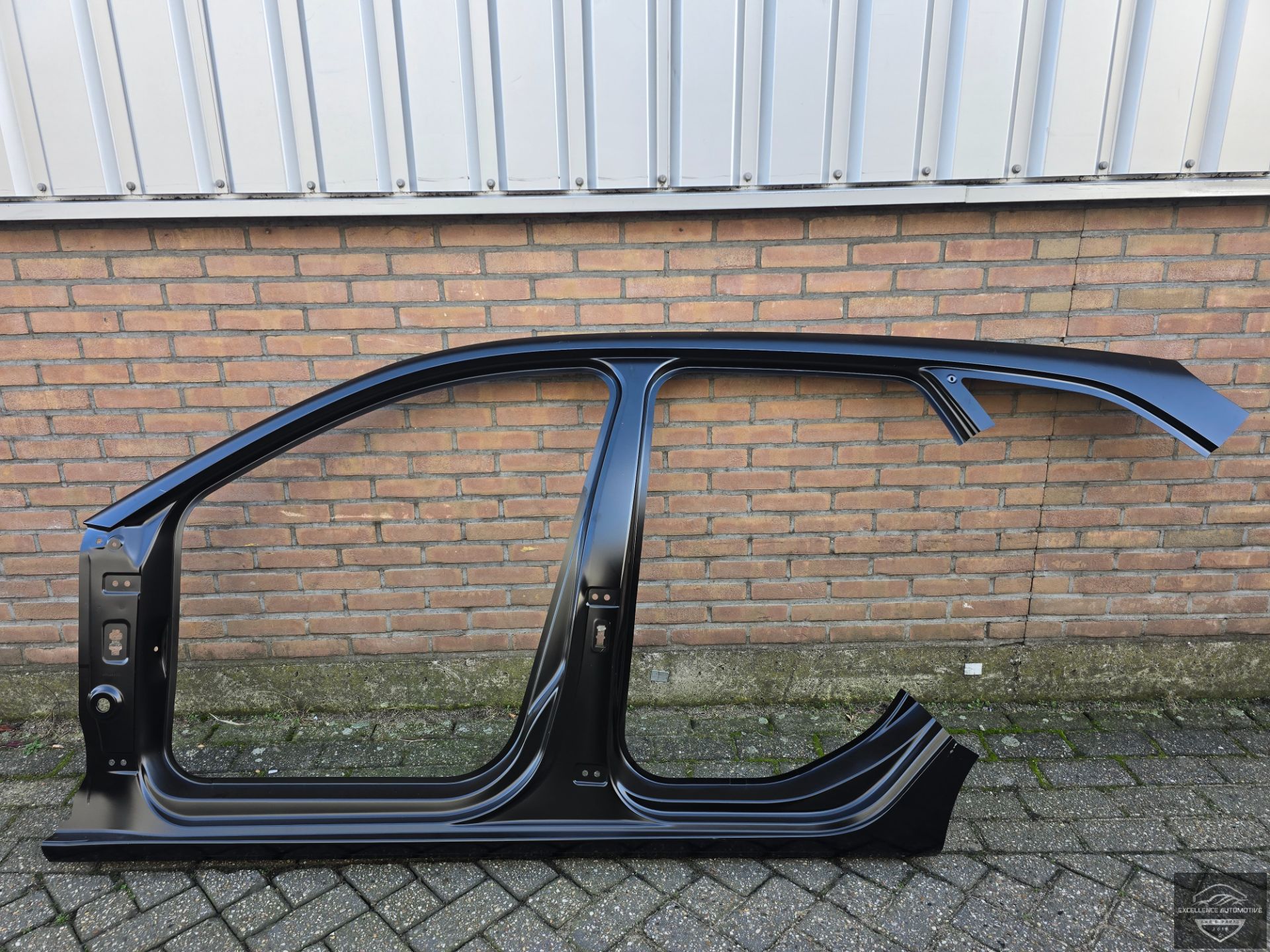 Pièce de découpe d'aile arrière gauche pour Seat Cupra Leon 5FA Combi 5FE809605B