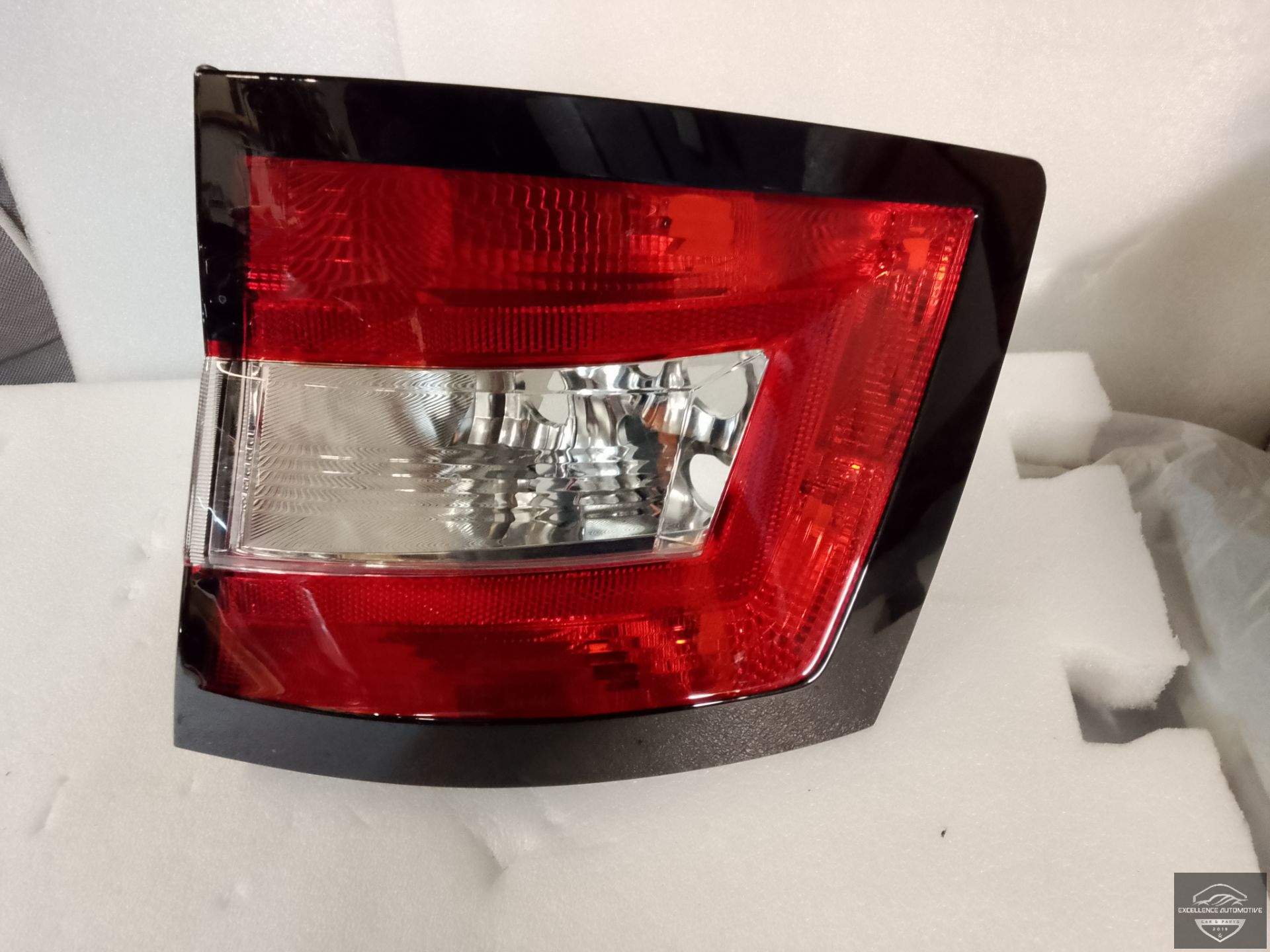 Skoda Fabia 3 2014-2017 Combi Rücklicht rechts 6V9945096