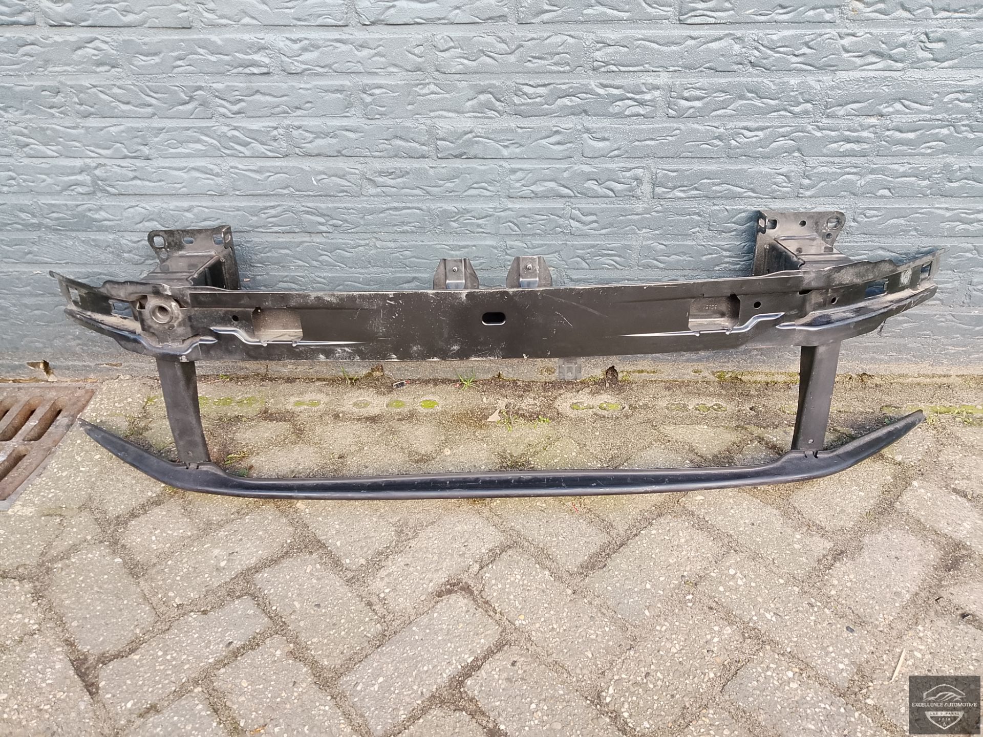 VW Touran 5T 5TA 2015+ Bumper Beam Beam Front 5TA807109A