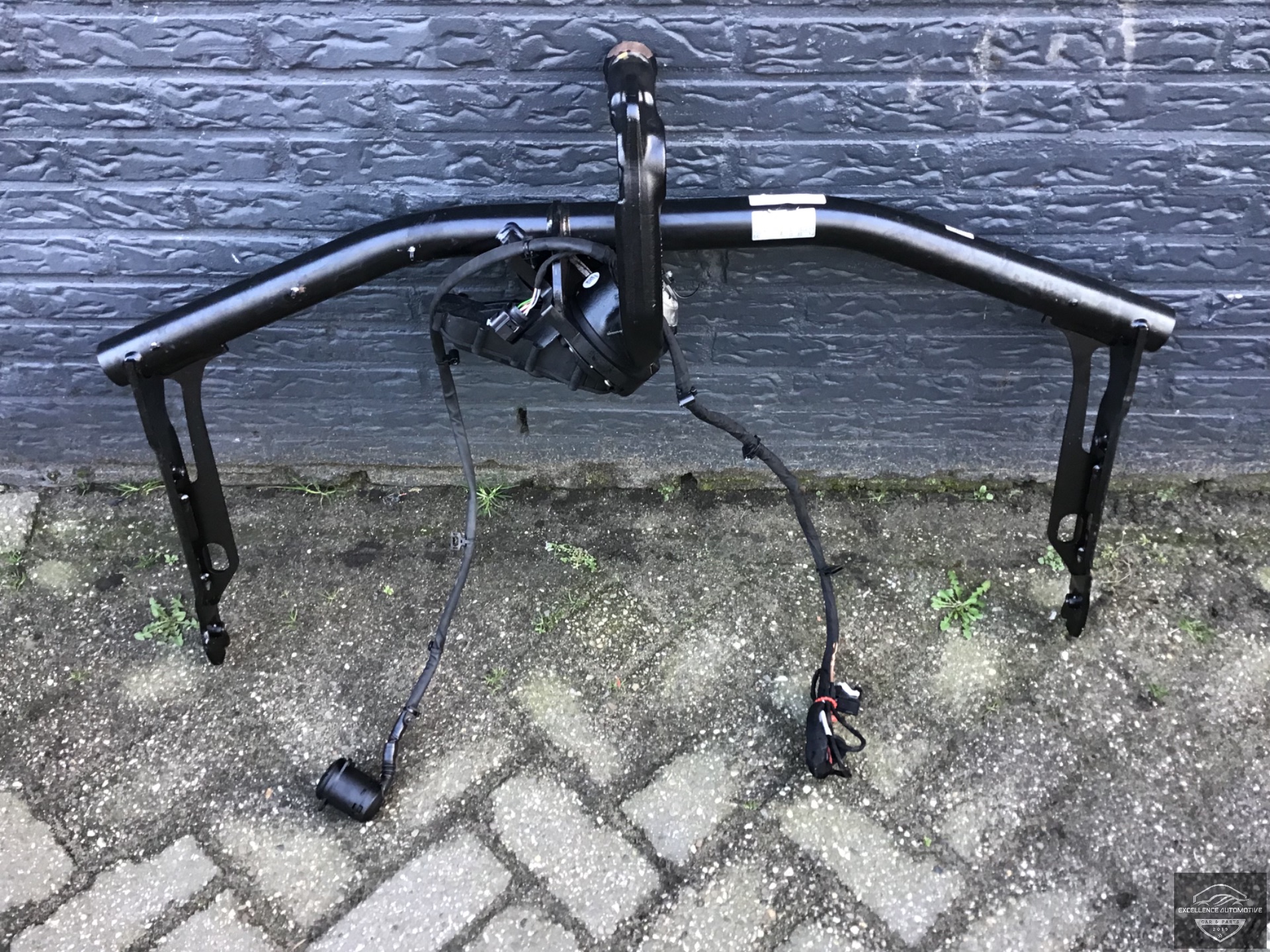 Cupra Formentor 20+ Towbar Electric Swing-Away 5FF803880A