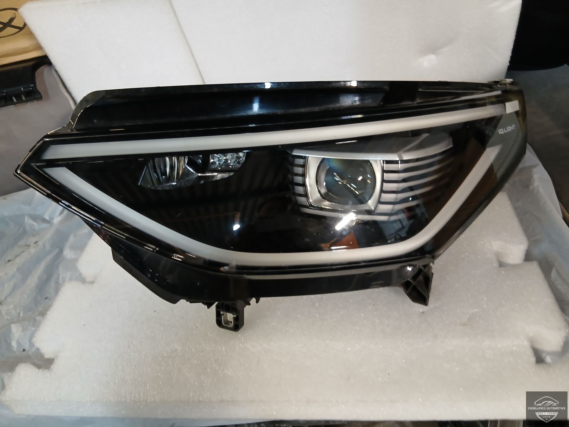 VW ID Buzz 2022+ IQ Light LED Koplamp Links 1T3941035B