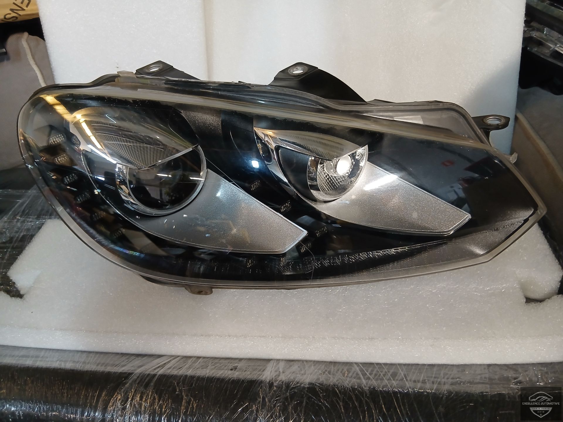 Phare avant droit à LED xénon pour VW Golf 6 (2009-2013) 5K1941752D