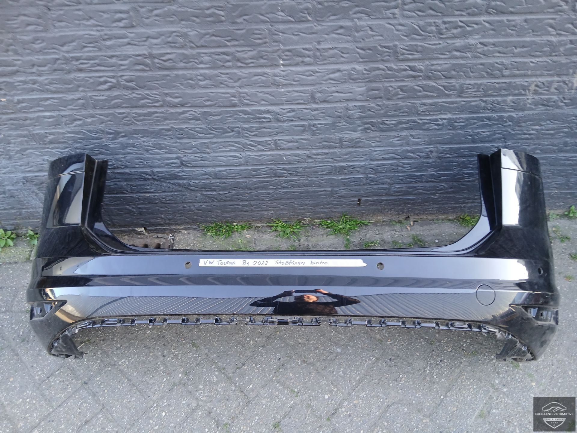 VW Touran 5T 5TA 2015+ Rear Bumper 6xPDC Original!