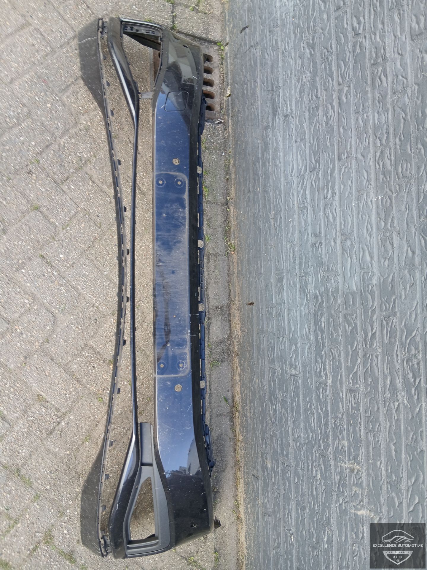 VW Passat B8 Facelift Voorbumper Bumper 6xPDC Origineel!
