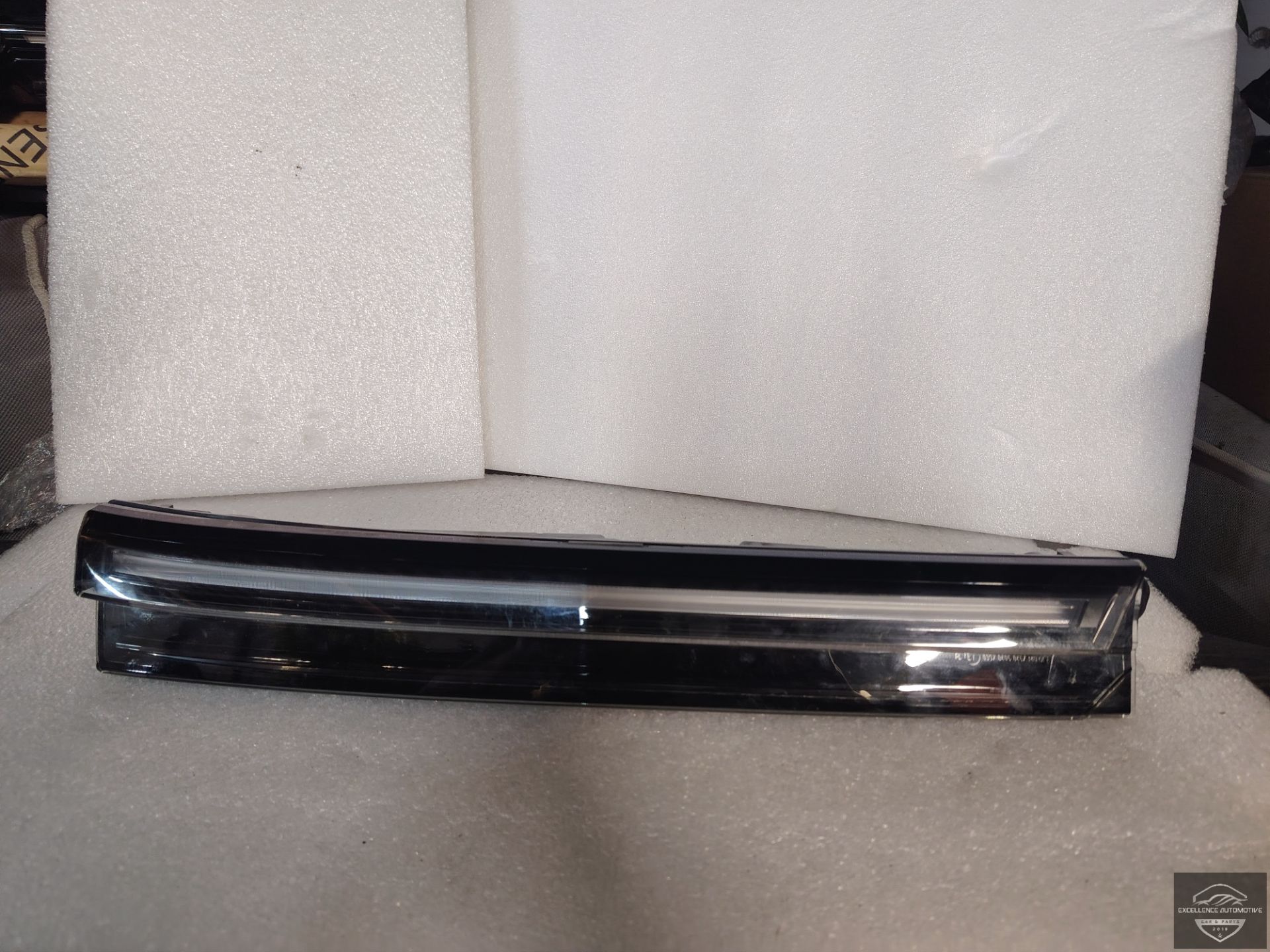 VW Tayron Led Dagrijverlichting Grille Rechts 57L941654B