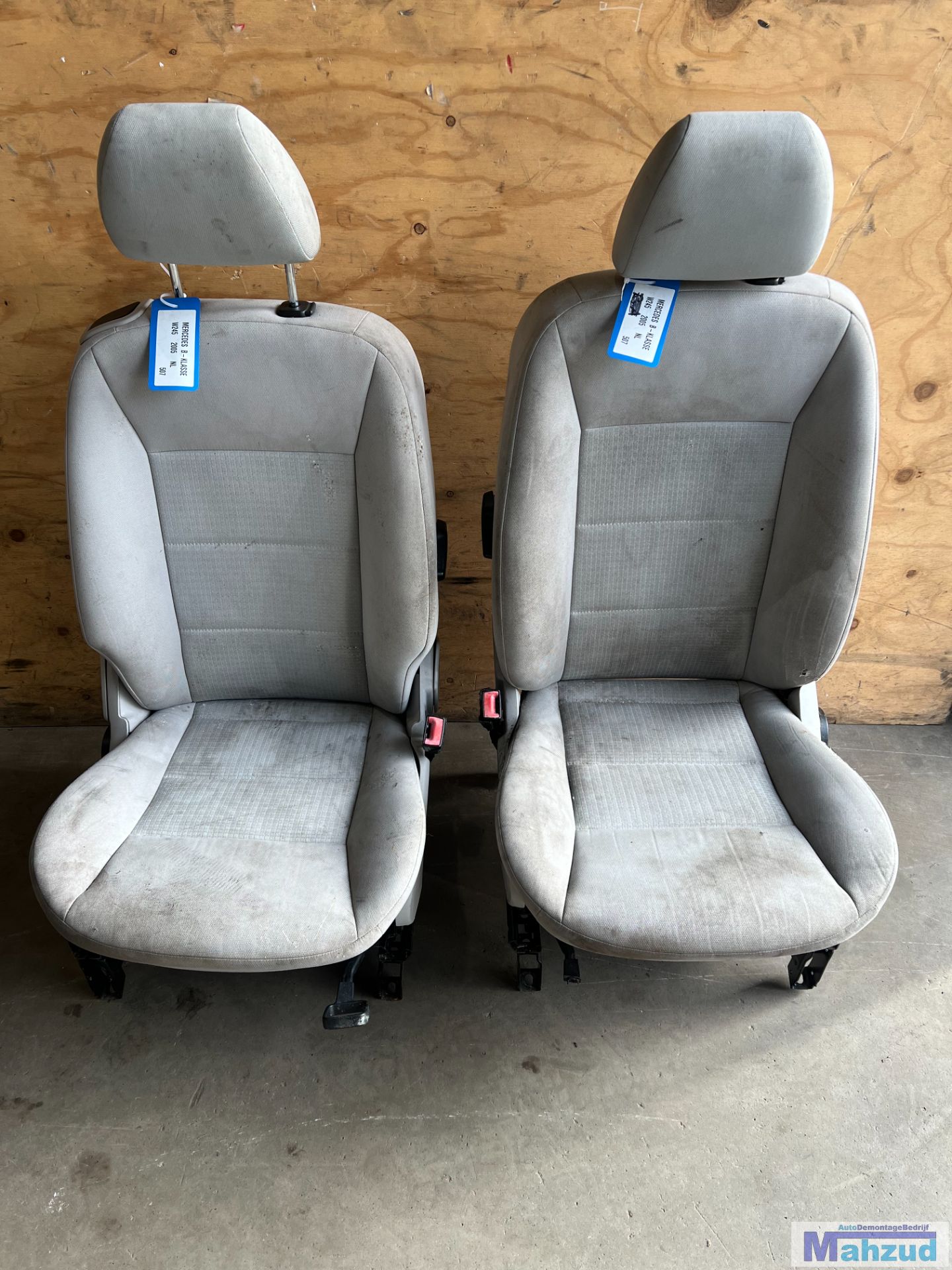 MERCEDES B KLASSE W245 wit interieur stoel bank 200