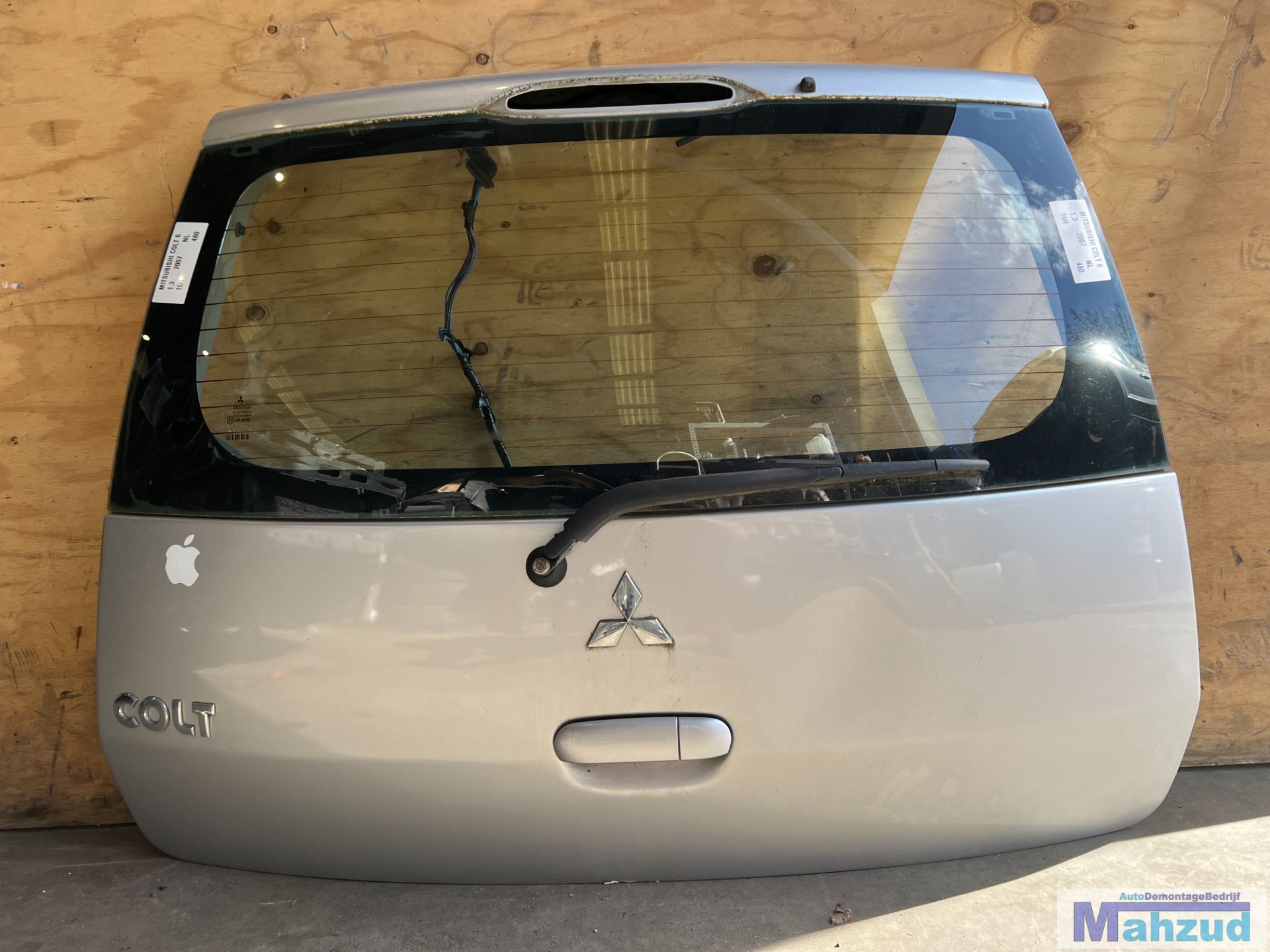Mitsubishi colt 6 grijs 16H achterklep 2004-2014