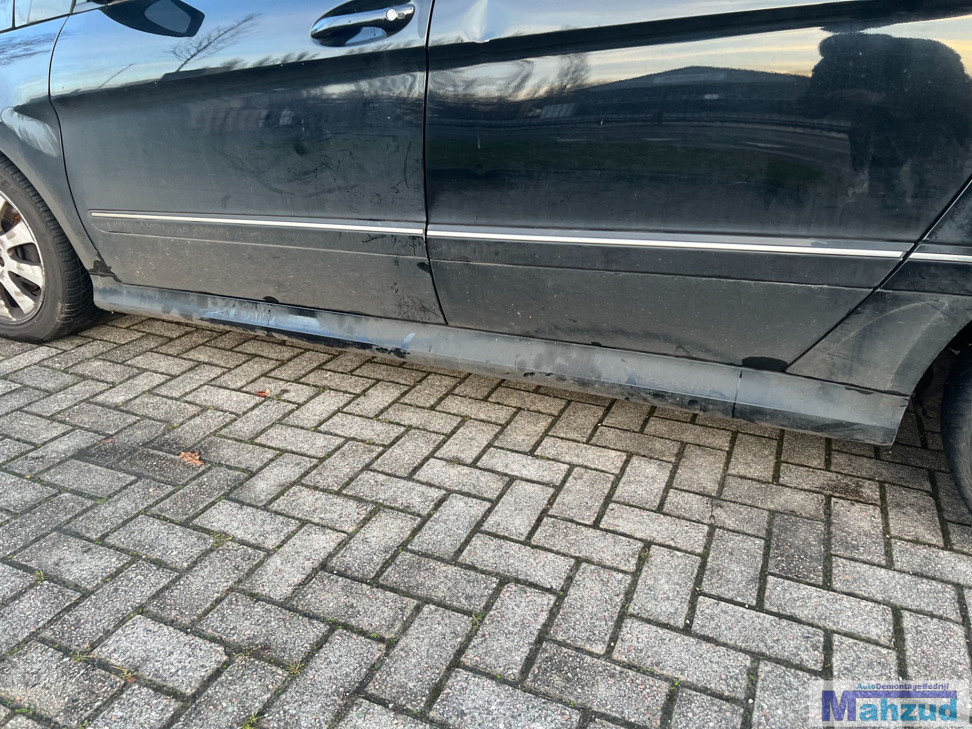 MERCEDES B KLASSE W245 zwart 191 links zijskirt 2005-2011