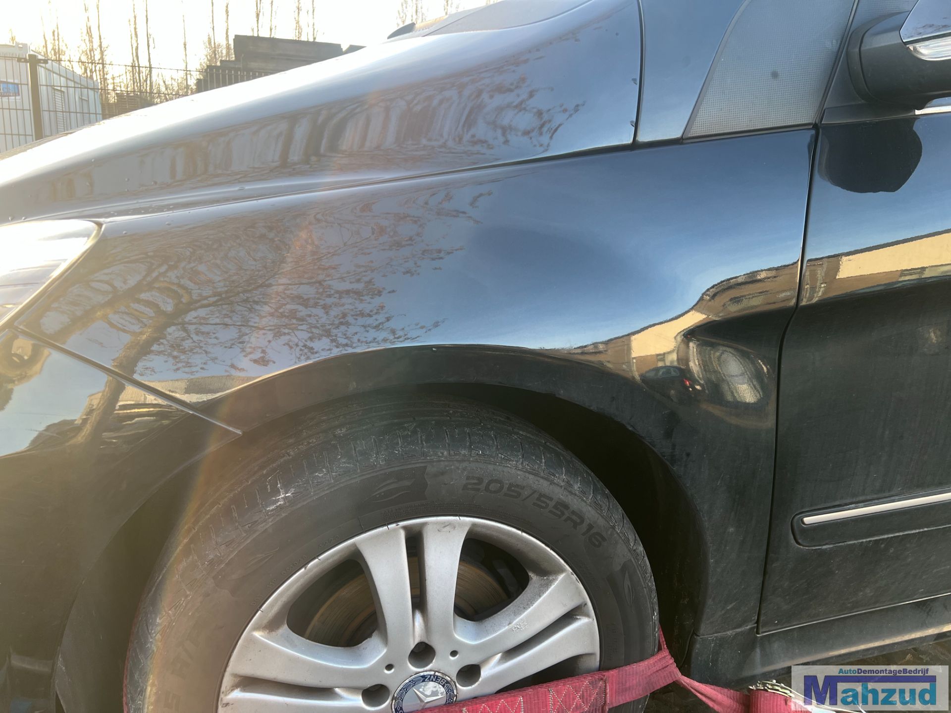 MERCEDES B KLASSE W245 Zwart 191 links voorscherm 2004-2011