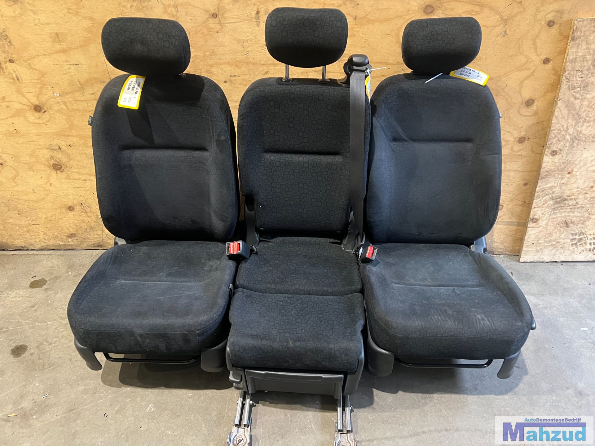 HONDA FR-V zwart interieur stoel achterbank 2004-2010
