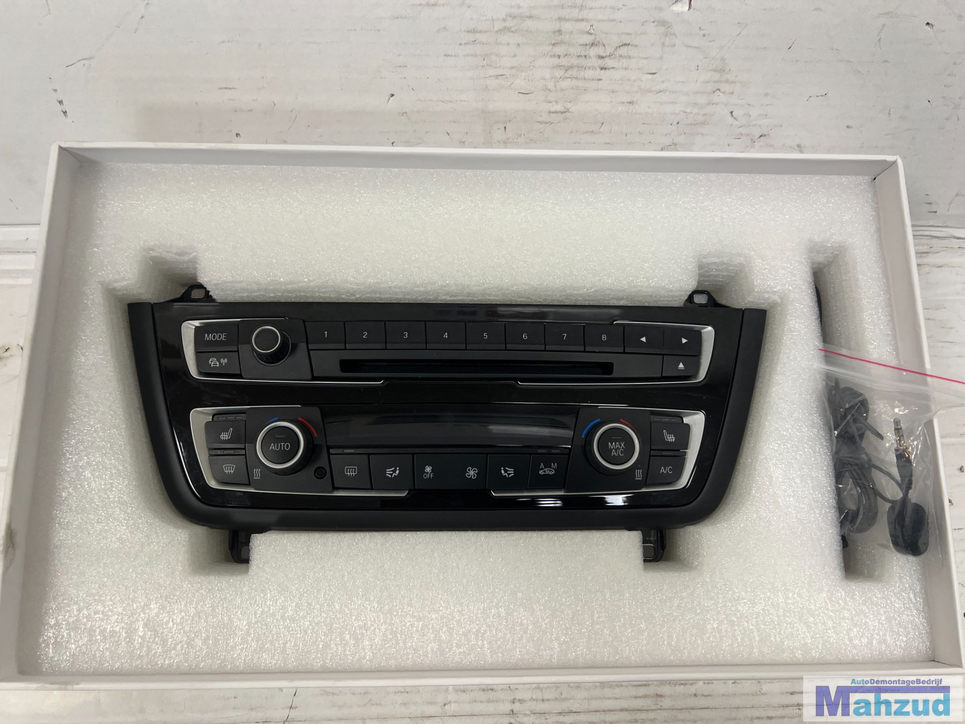 BMW 4 SERIE F32 Kachelpaneel radio 2013-2020