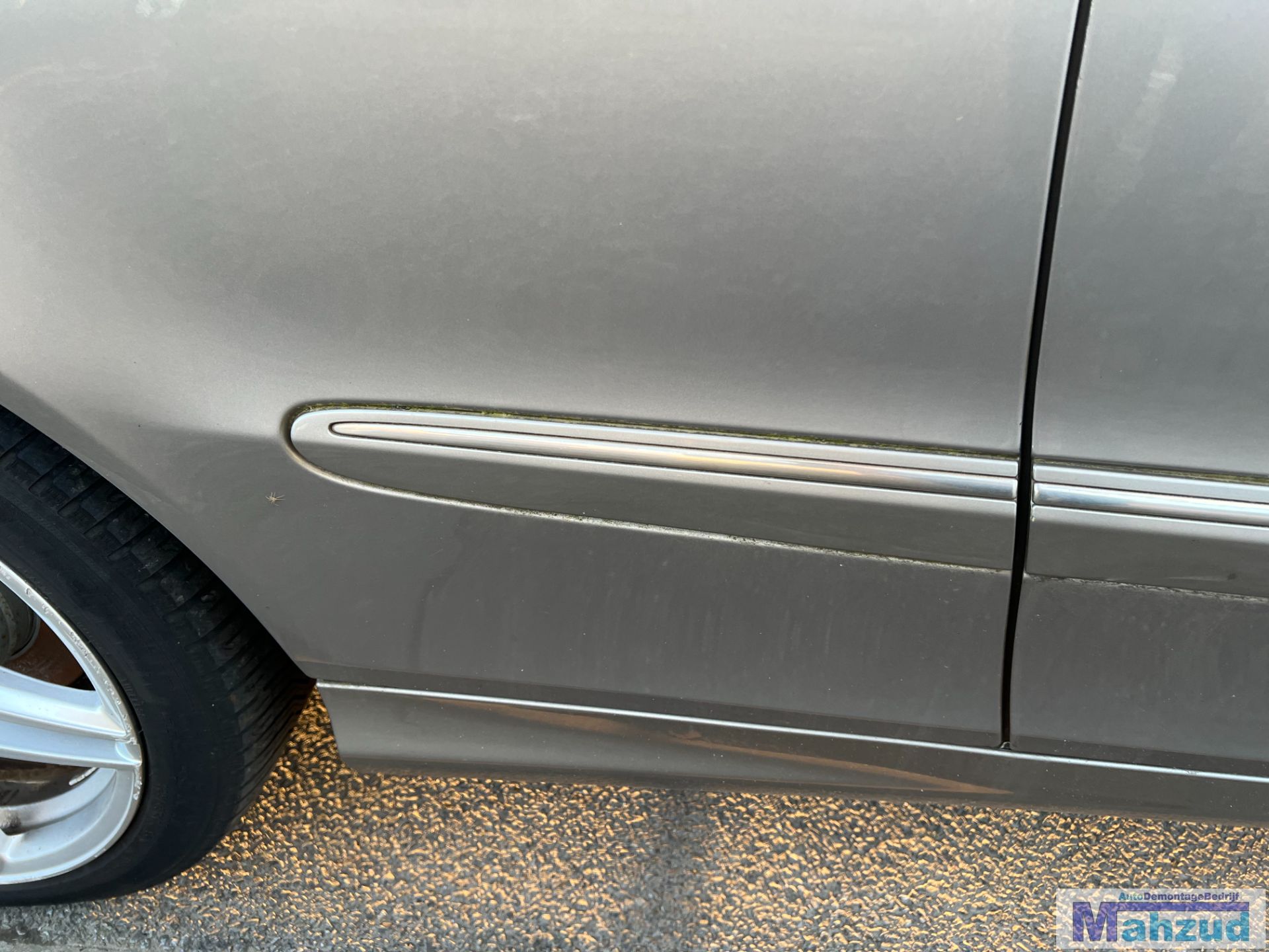MERCEDES CLK W209 Bruin / brons C723 rechts sierstrip 2002-2009