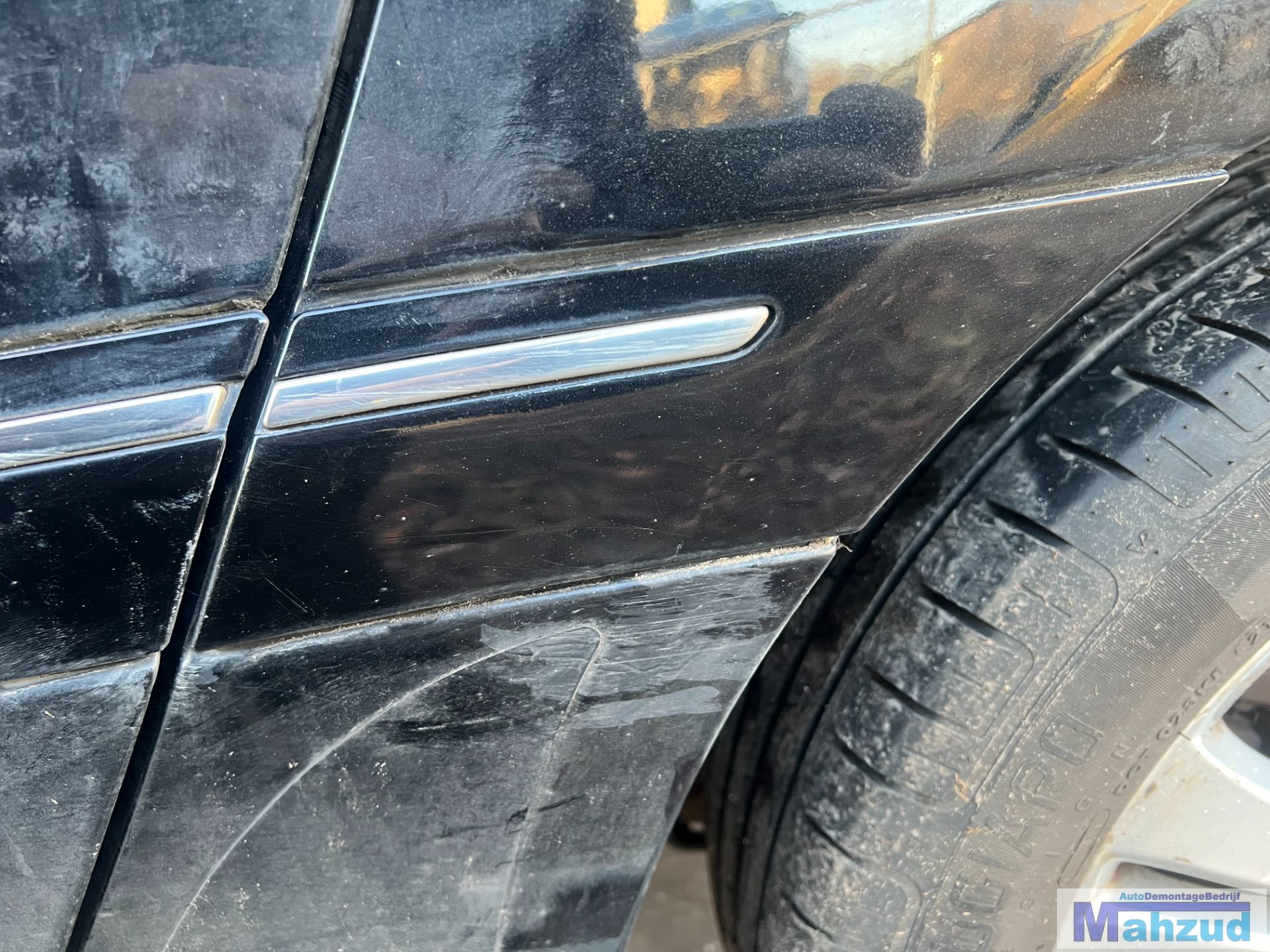 MERCEDES B KLASSE W245 Zwart 191 links sierstrip 2004-2011