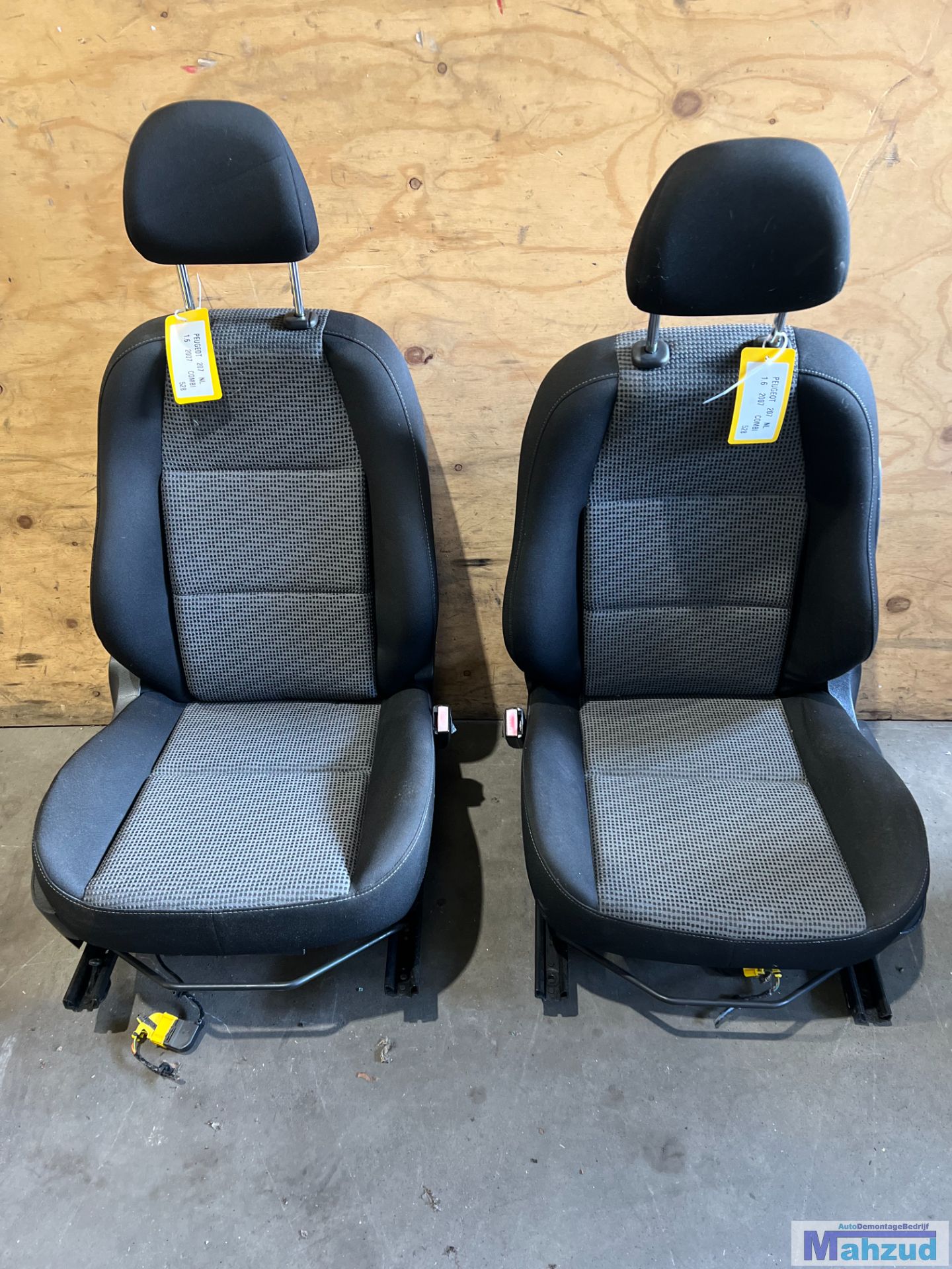 PEUGEOT 207 SW Zwart grijs interieur stoel bank 2007-2013