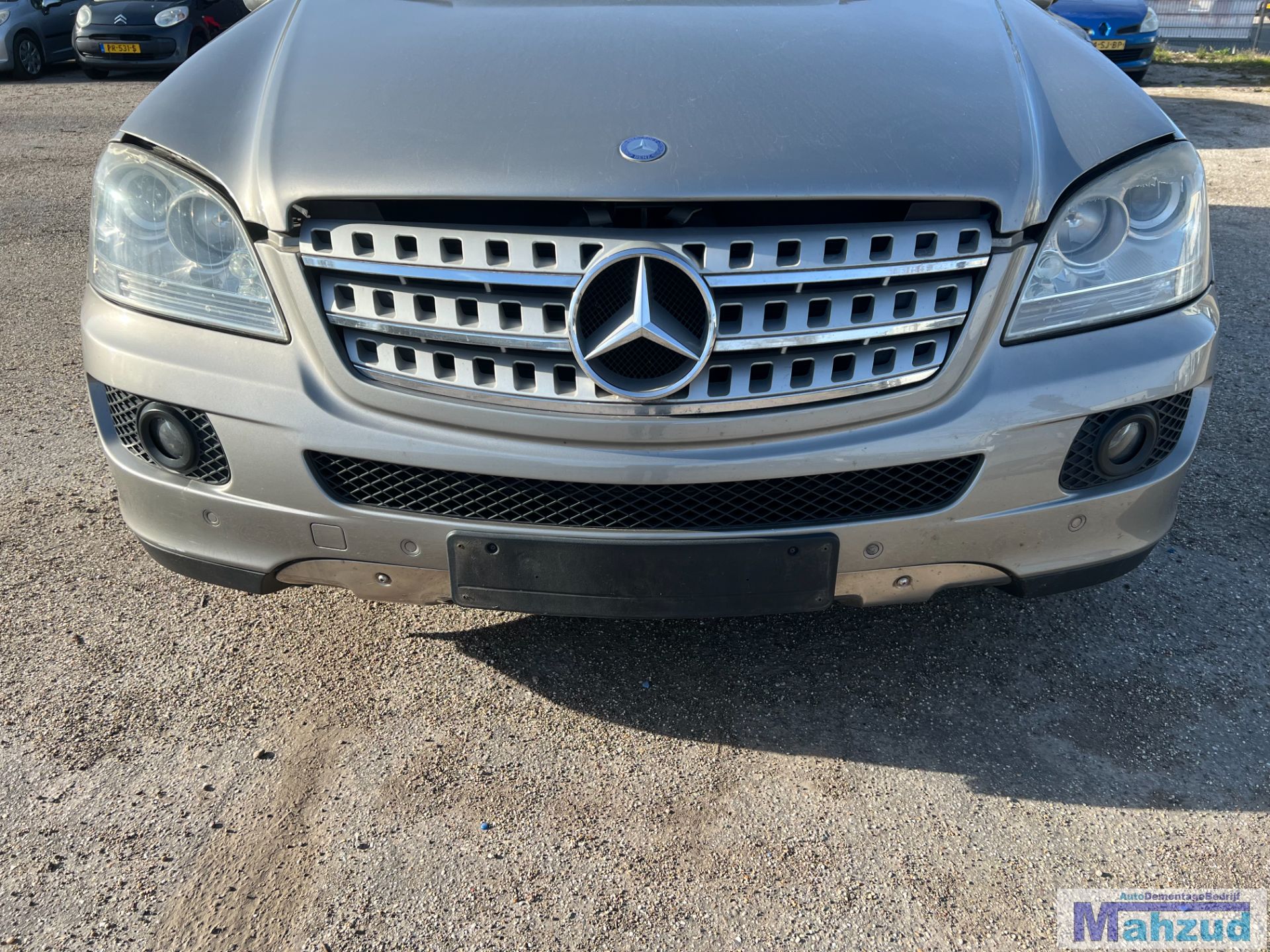 MERCEDES ML 2 W164 Grijs C723 voorbumper 2005-2011
