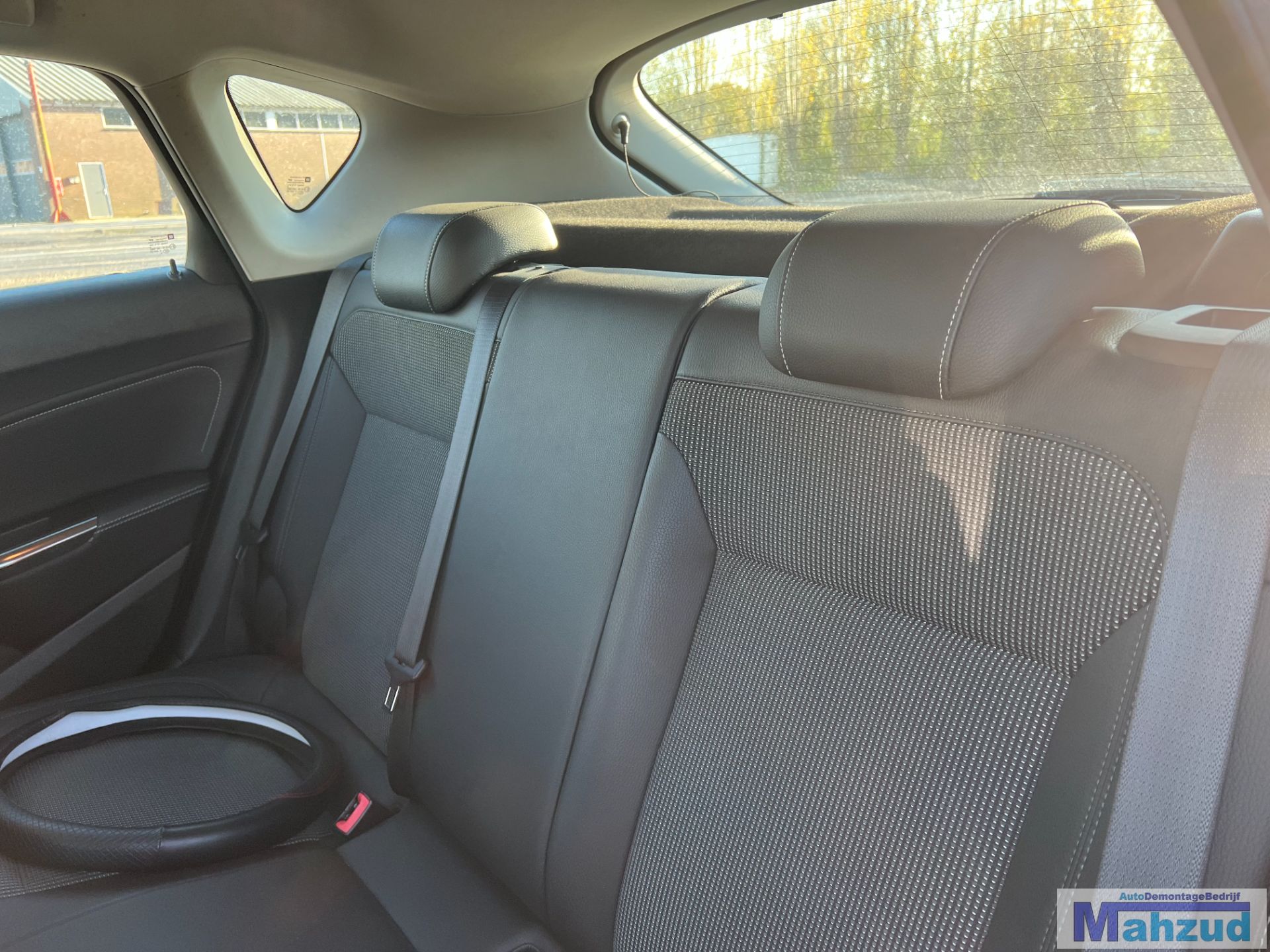 OPEL ASTRA J Hatchback half leer interieur 5deurs 2009-2015