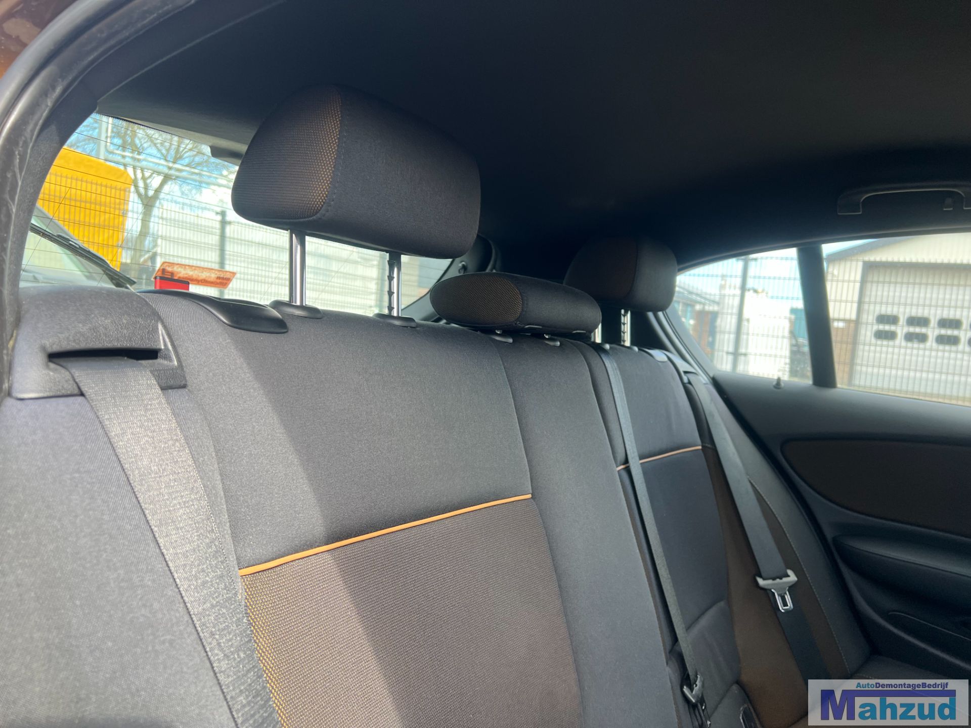 BMW 1 serie E87 5deurs interieur stoel achterbank 2004-2011