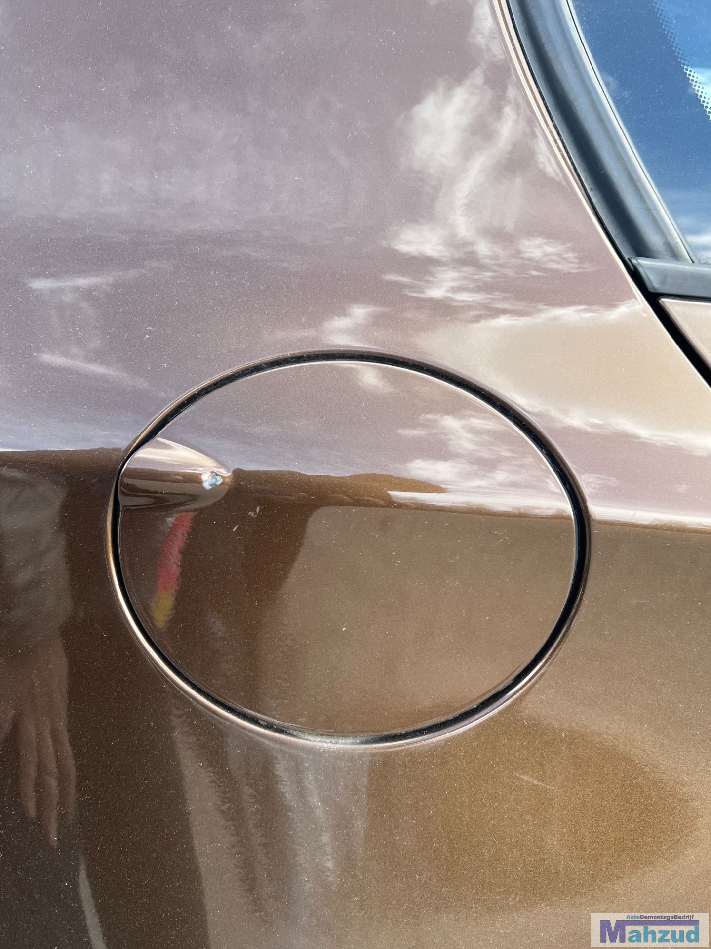 BMW 1 serie E87 Bruin B09/8 tankklep 2004-2011