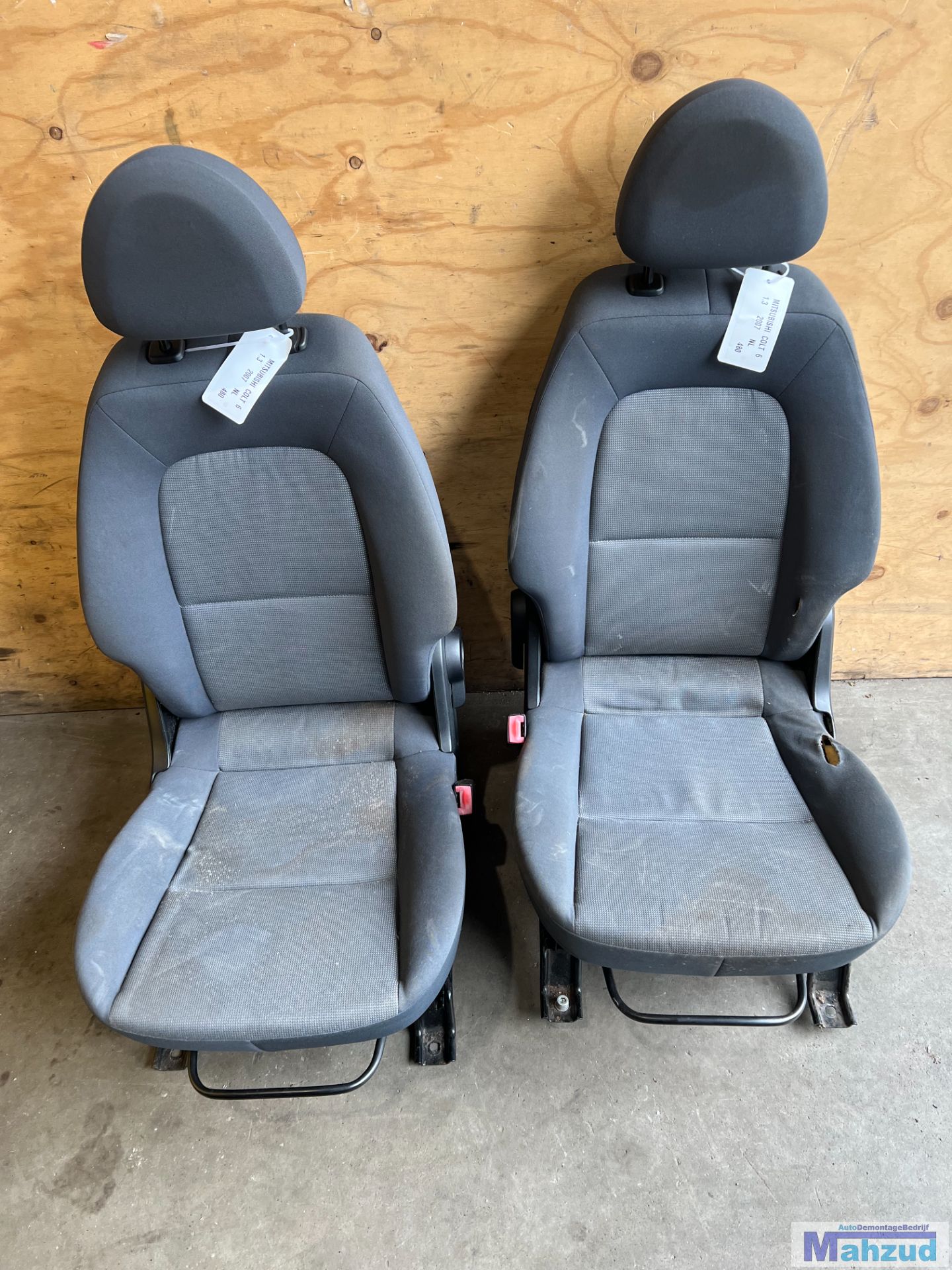MITSUBISHI COLT 6 interieur 5deurs stoel bank 2003-2009